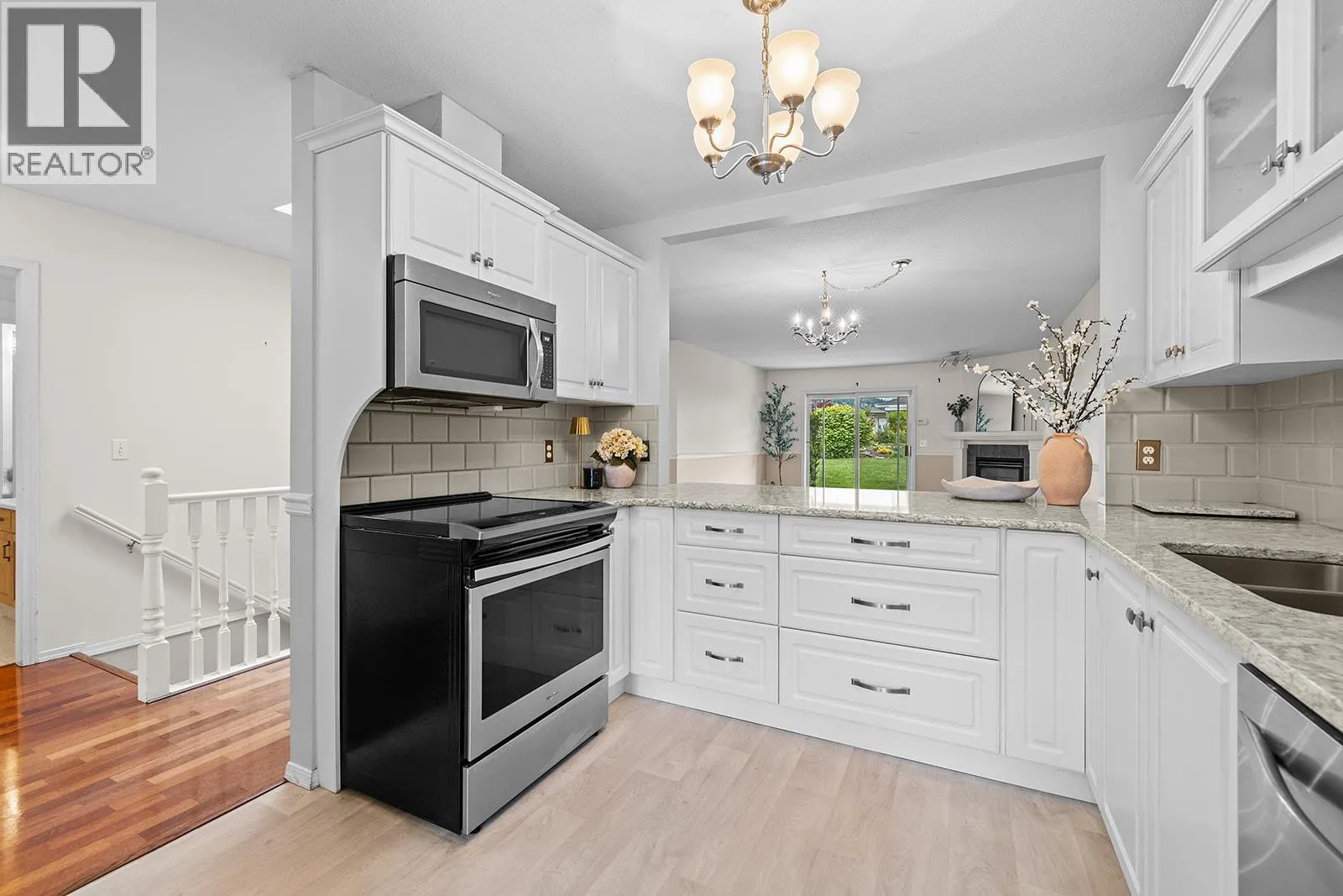 1874 Parkview Crescent Unit# 7