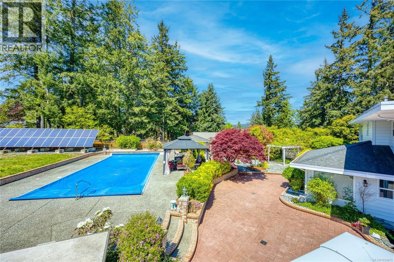 2315 Departure Bay Rd