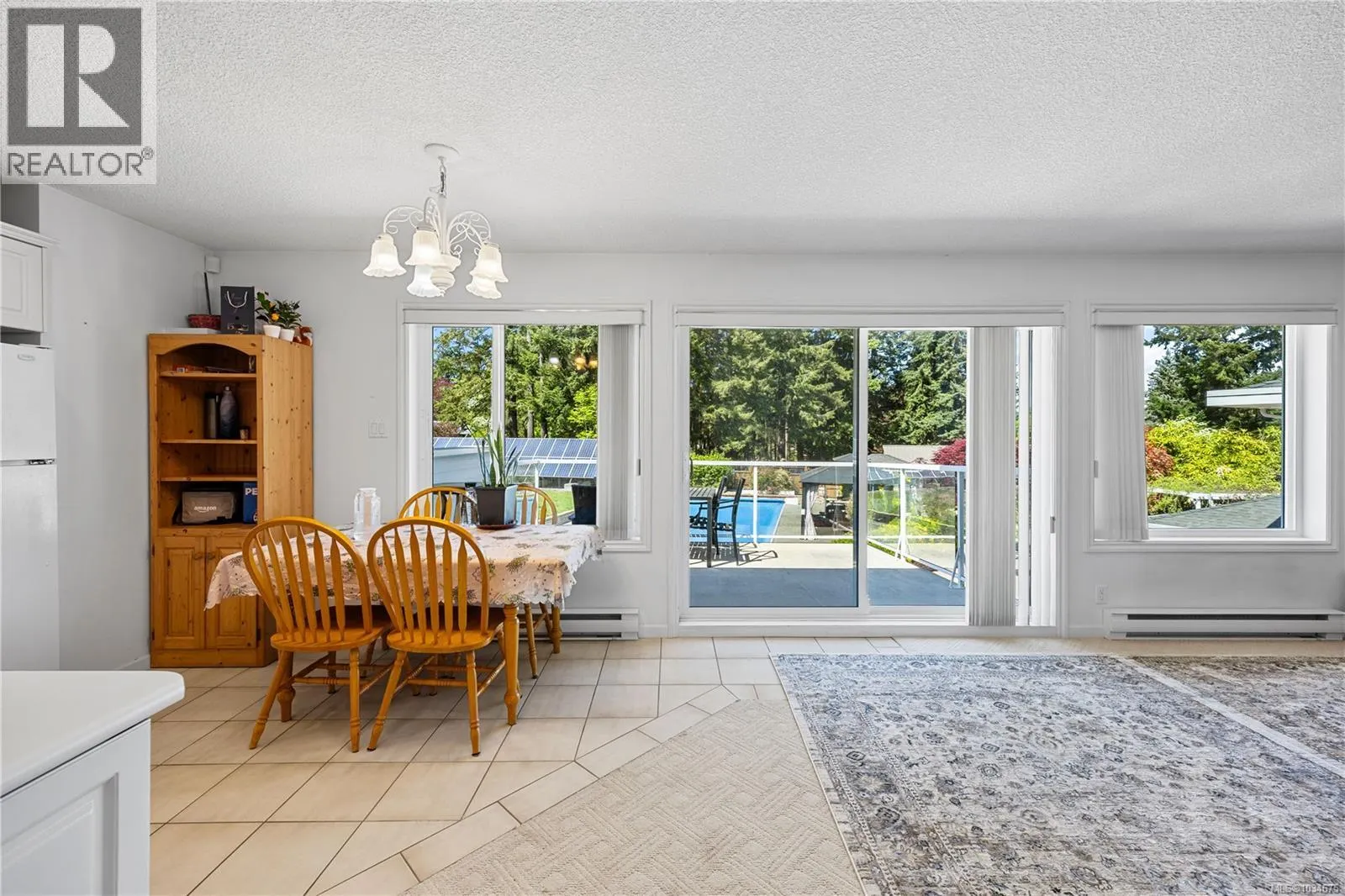 2315 Departure Bay Rd