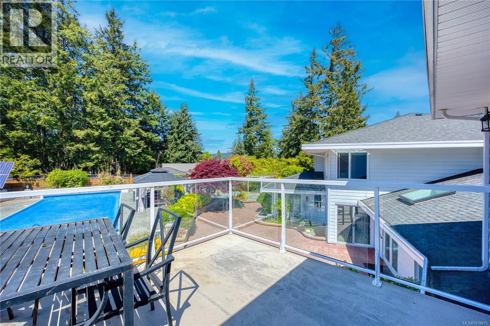 2315 Departure Bay Rd