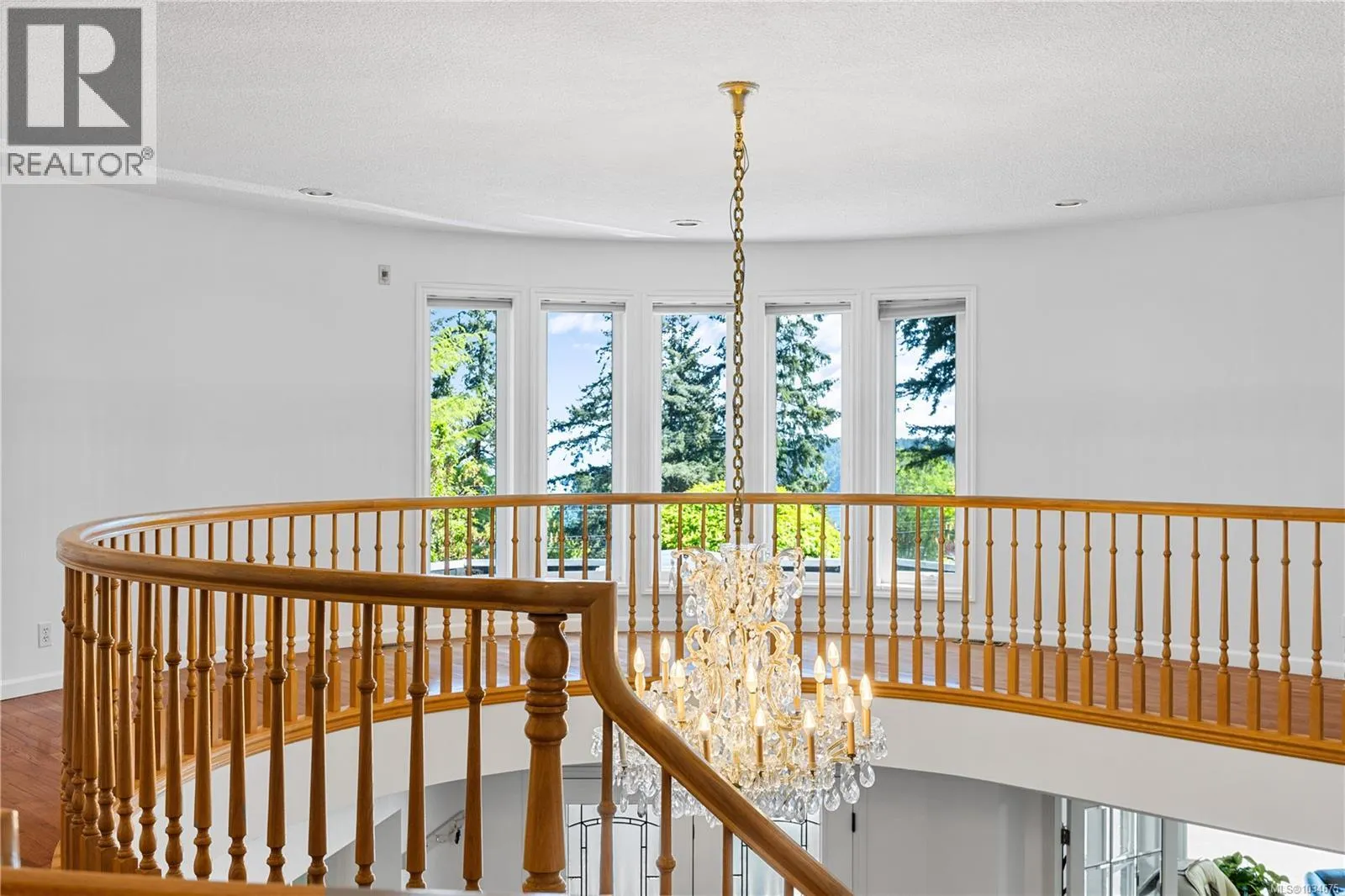 2315 Departure Bay Rd
