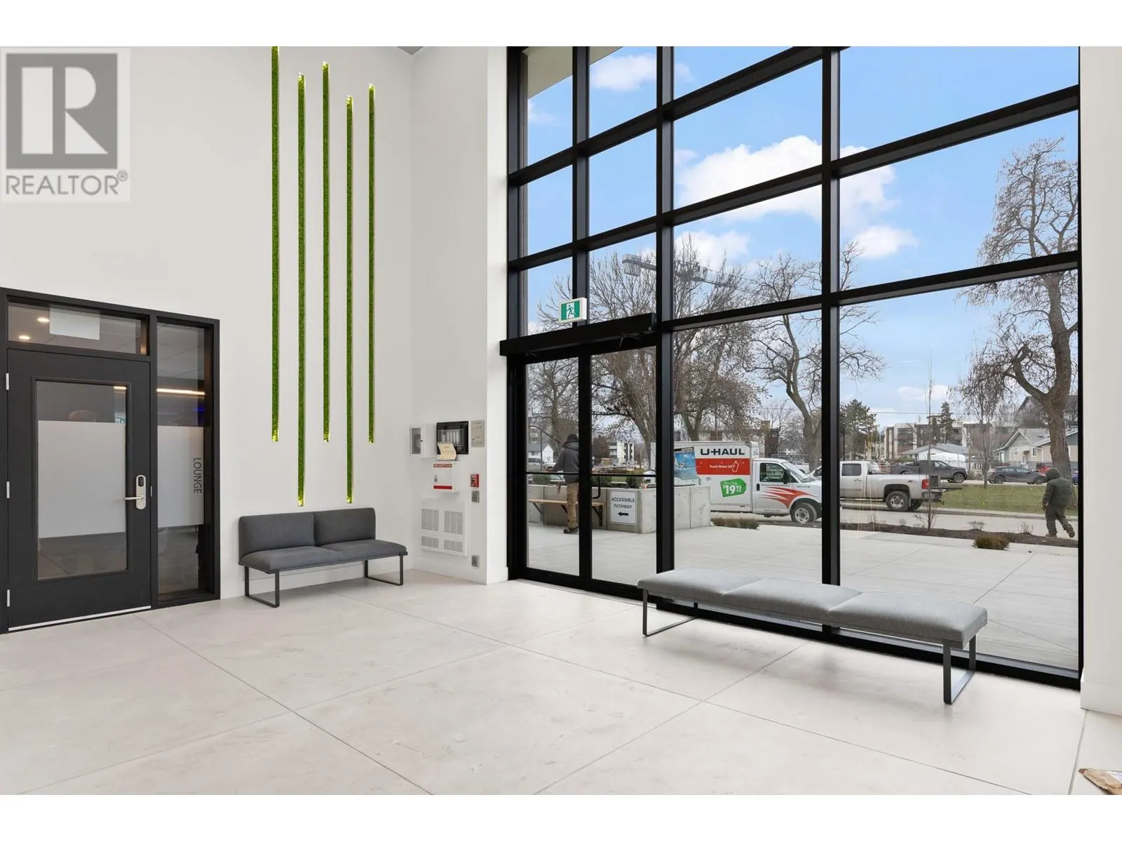 1301 Belaire Avenue Unit# 615
