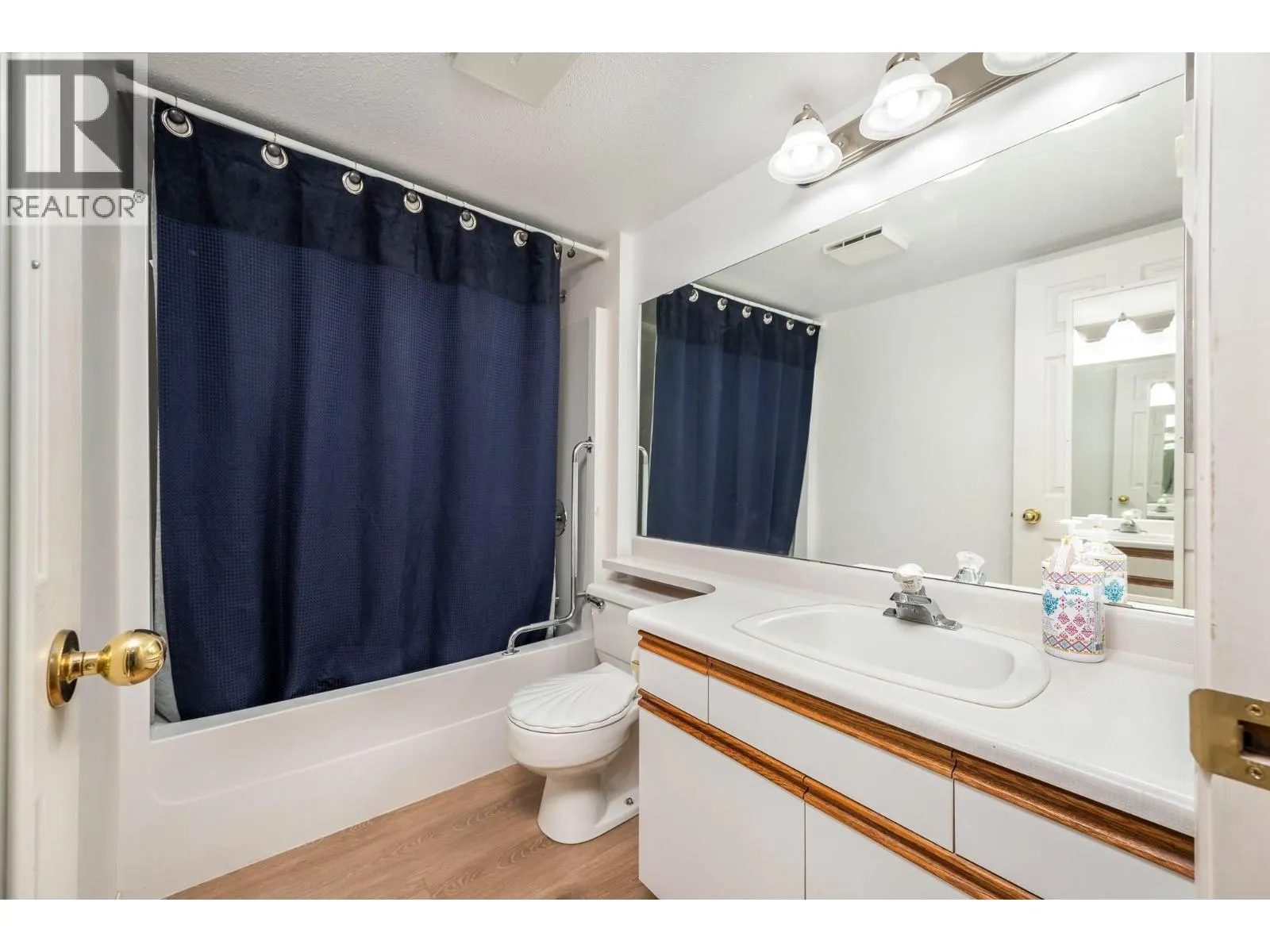 3609 30 Avenue Unit# 209