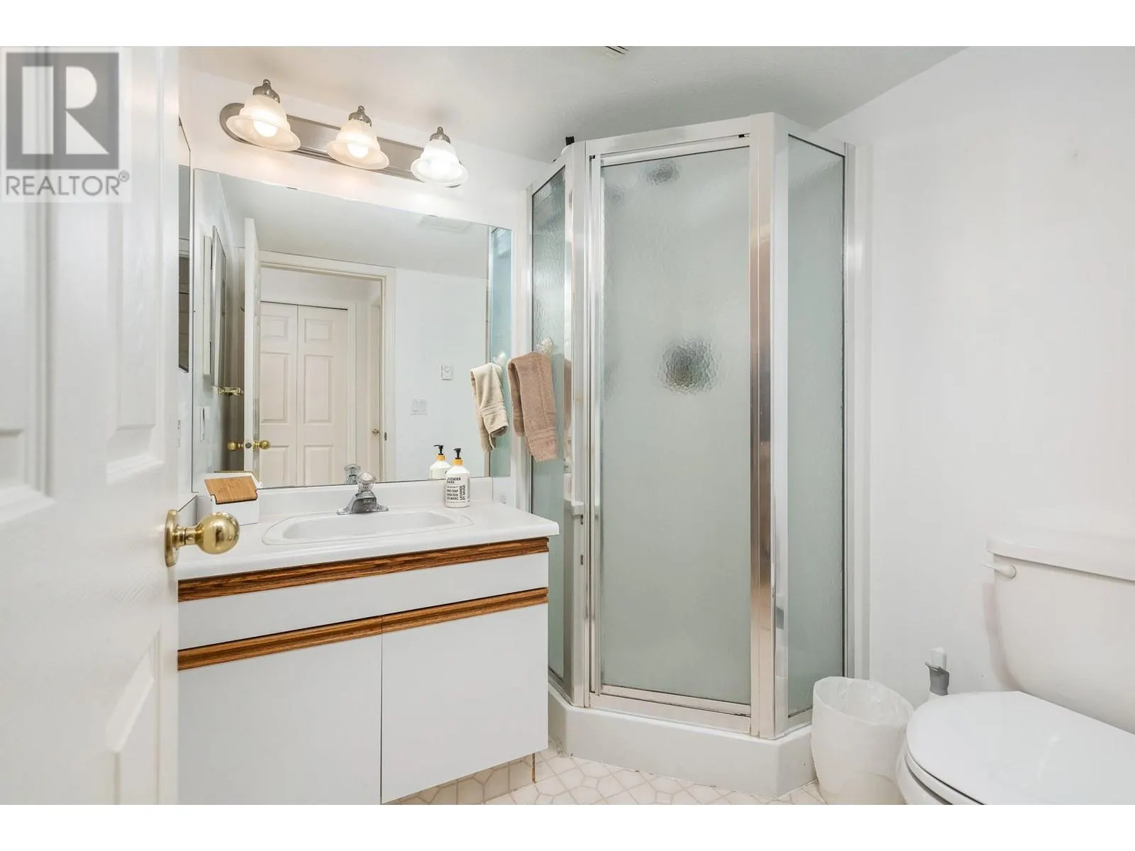 3609 30 Avenue Unit# 209