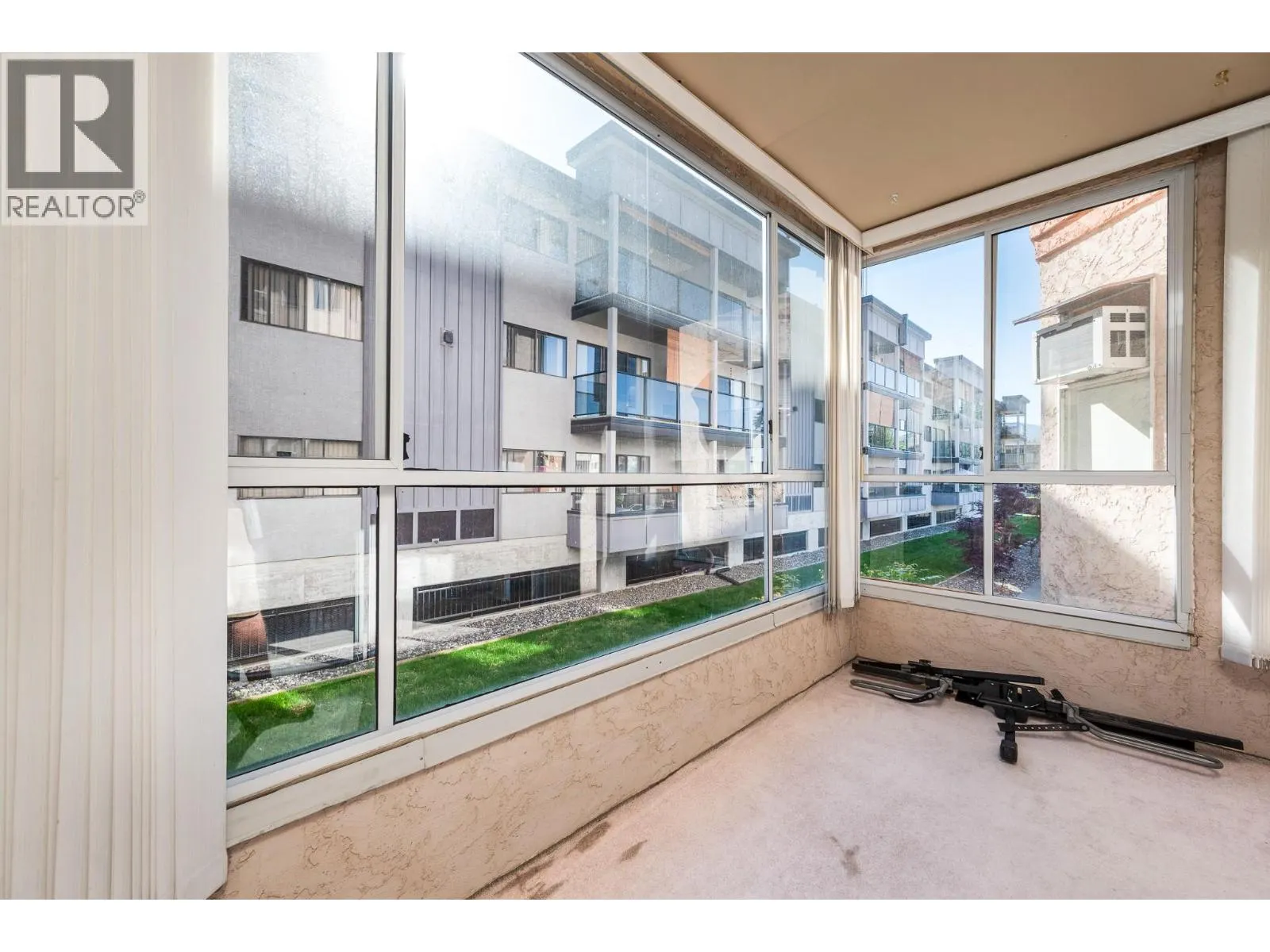 3609 30 Avenue Unit# 209