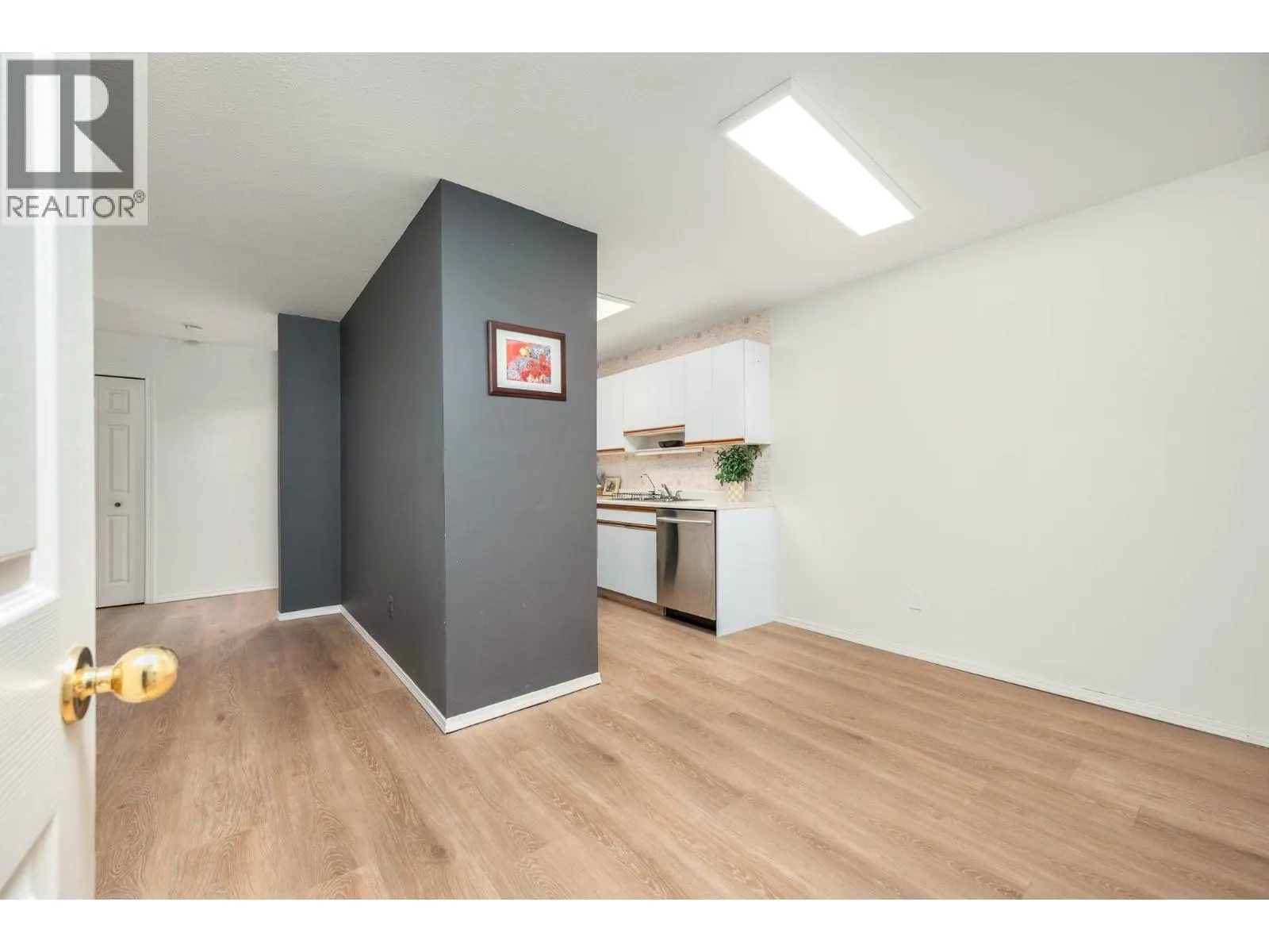 3609 30 Avenue Unit# 209