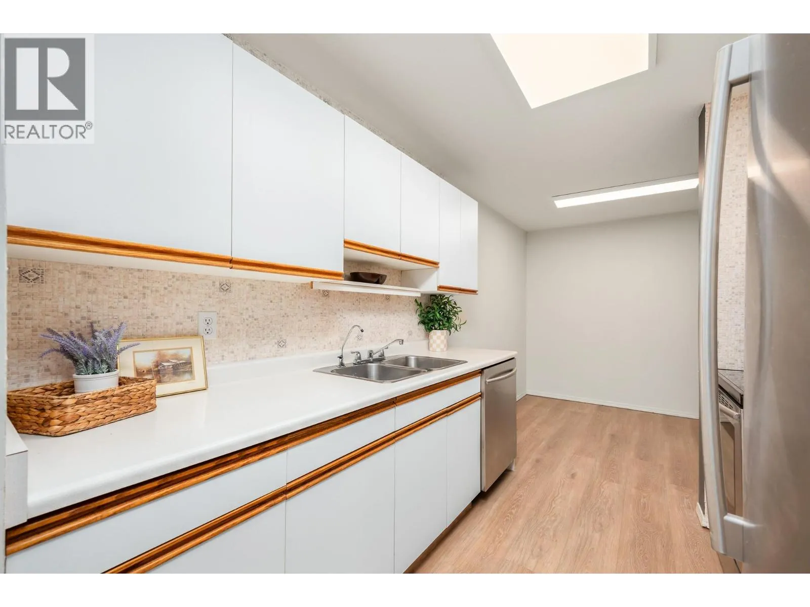 3609 30 Avenue Unit# 209