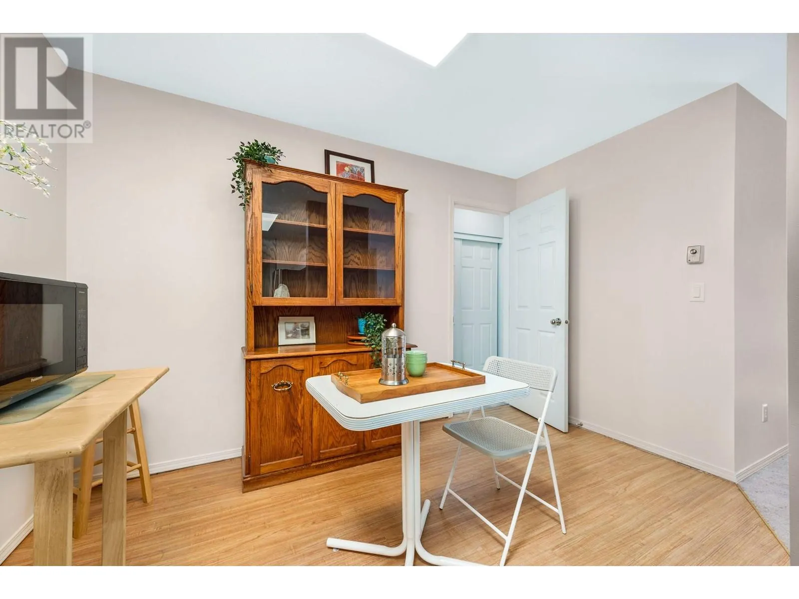 3609 30 Avenue Unit# 209