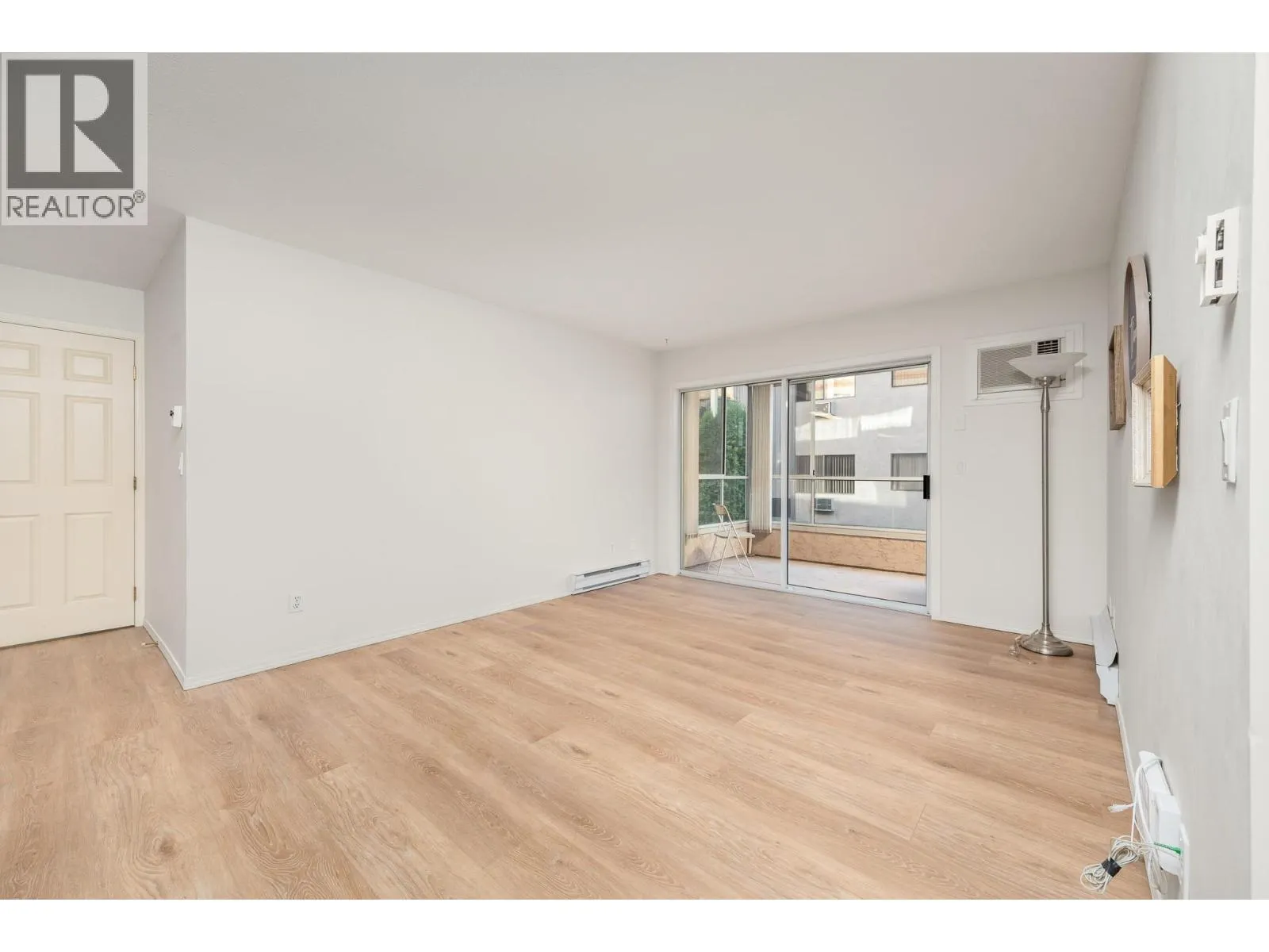 3609 30 Avenue Unit# 209