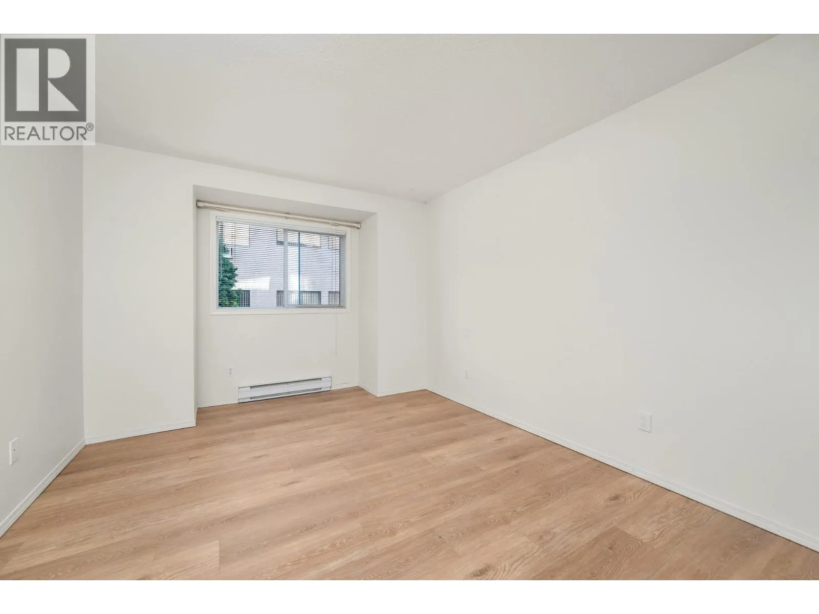 3609 30 Avenue Unit# 209