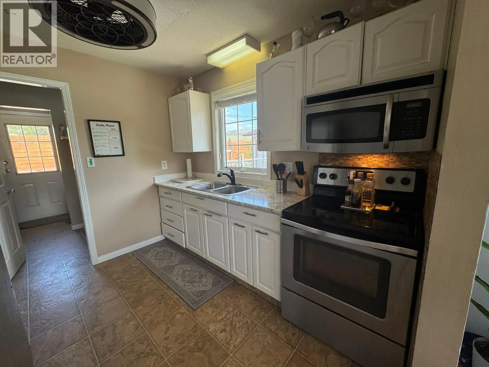 7137 TUCELNUIT Drive