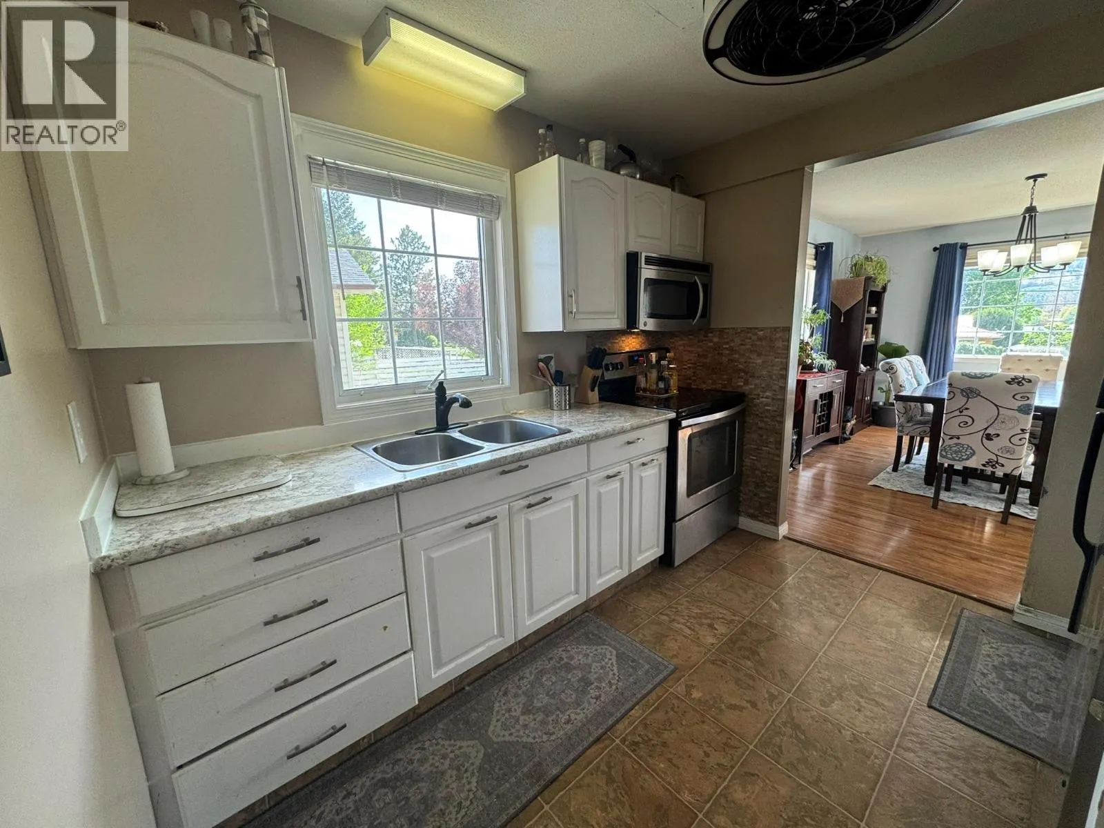 7137 TUCELNUIT Drive