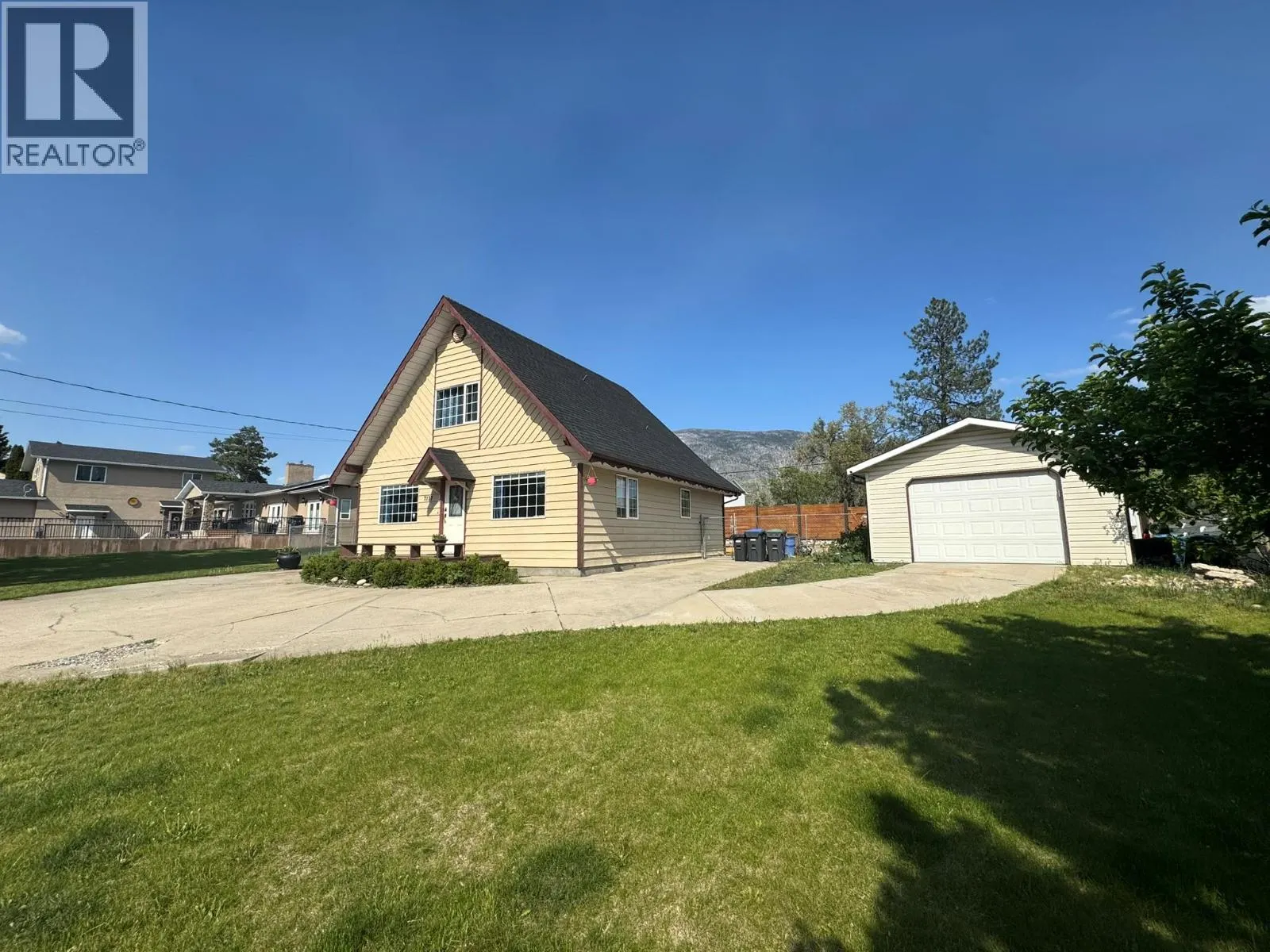 7137 TUCELNUIT Drive