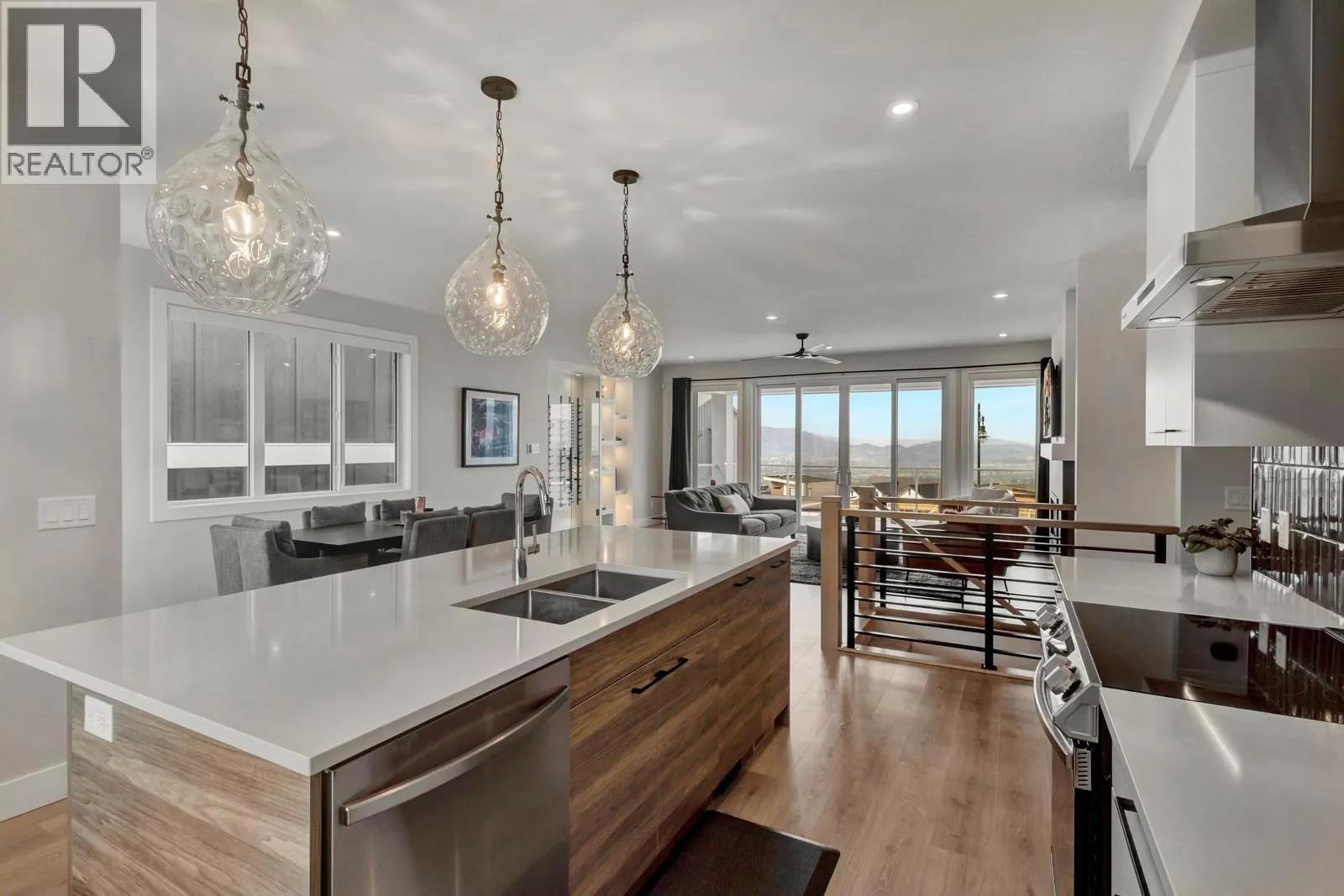 1131 Collinson Court
