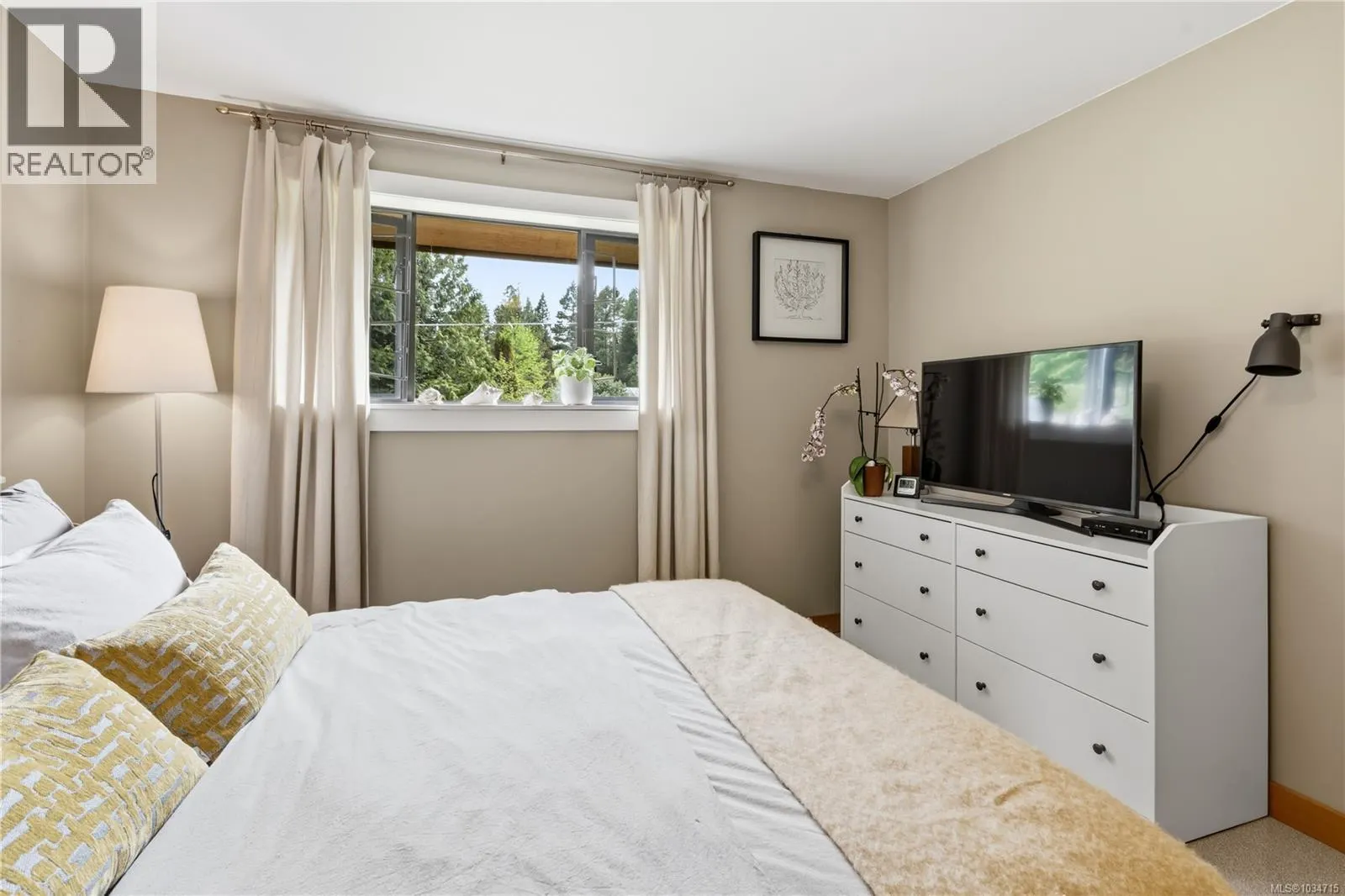 1420 Smithdale Rd