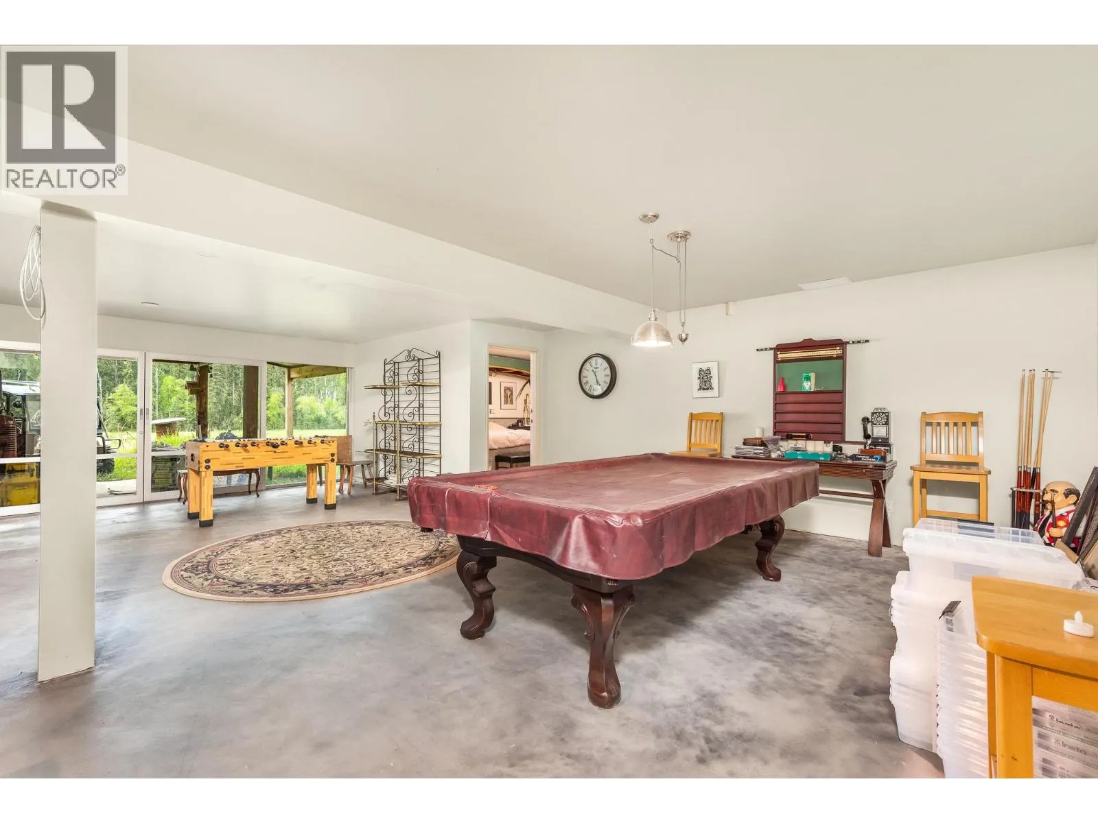 4 Hollingsworth Road