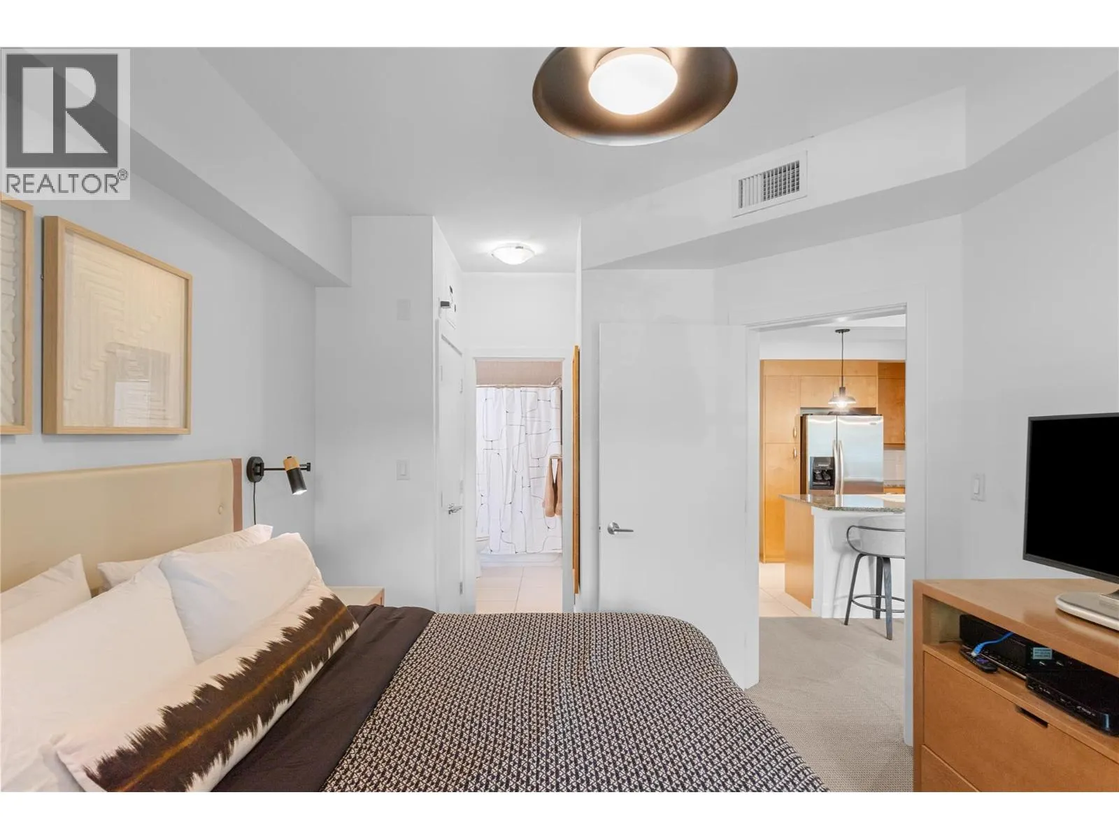 7343 Okanagan Landing Road Unit# 1110