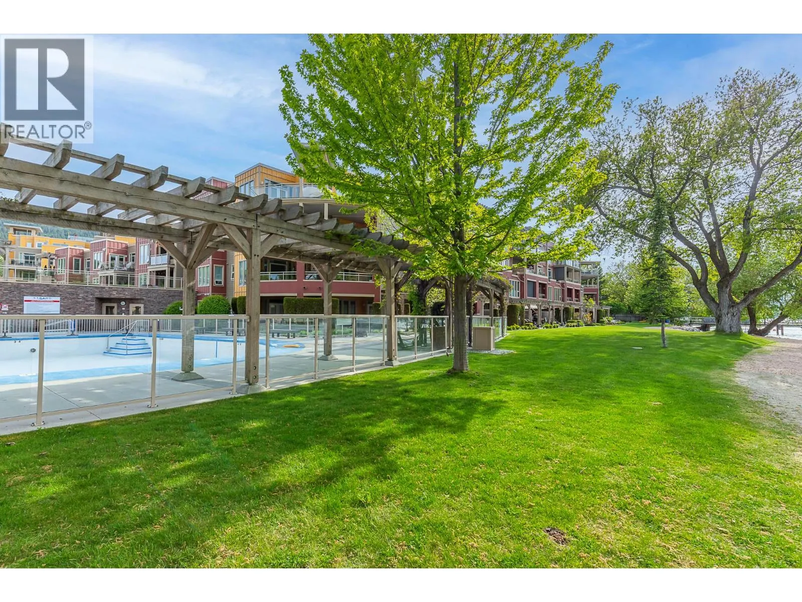 7343 Okanagan Landing Road Unit# 1110