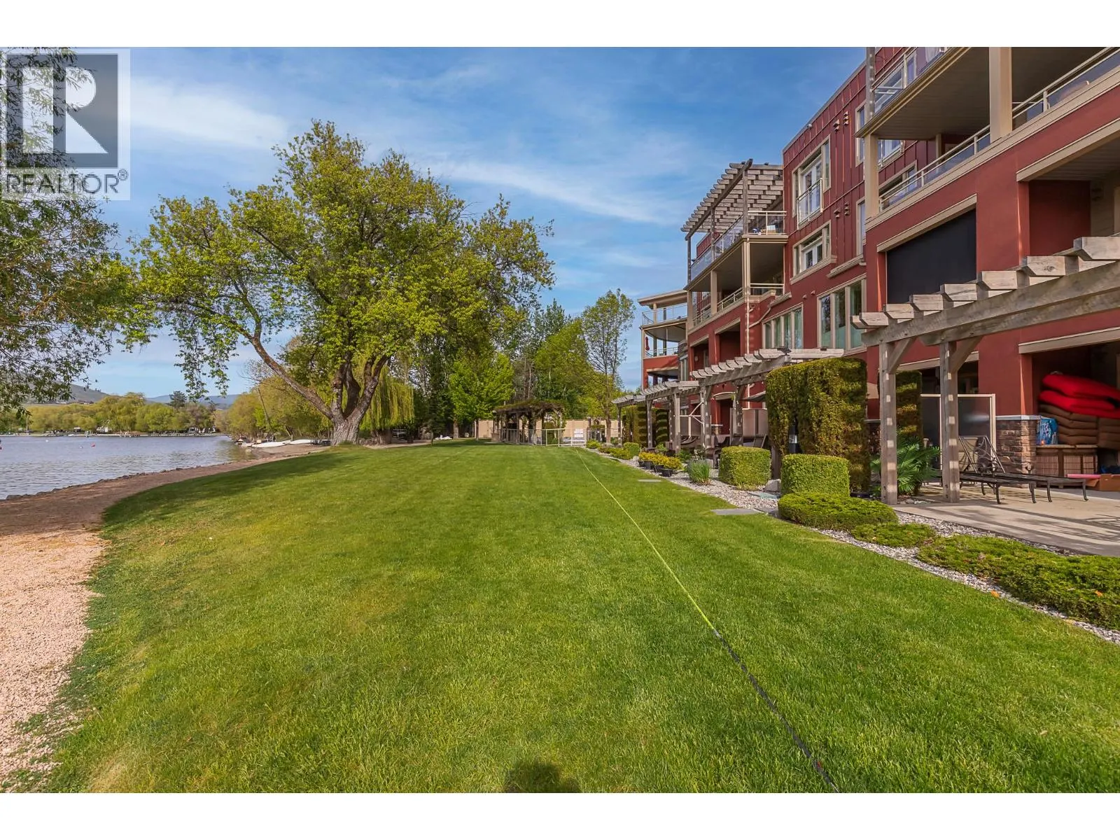 7343 Okanagan Landing Road Unit# 1110