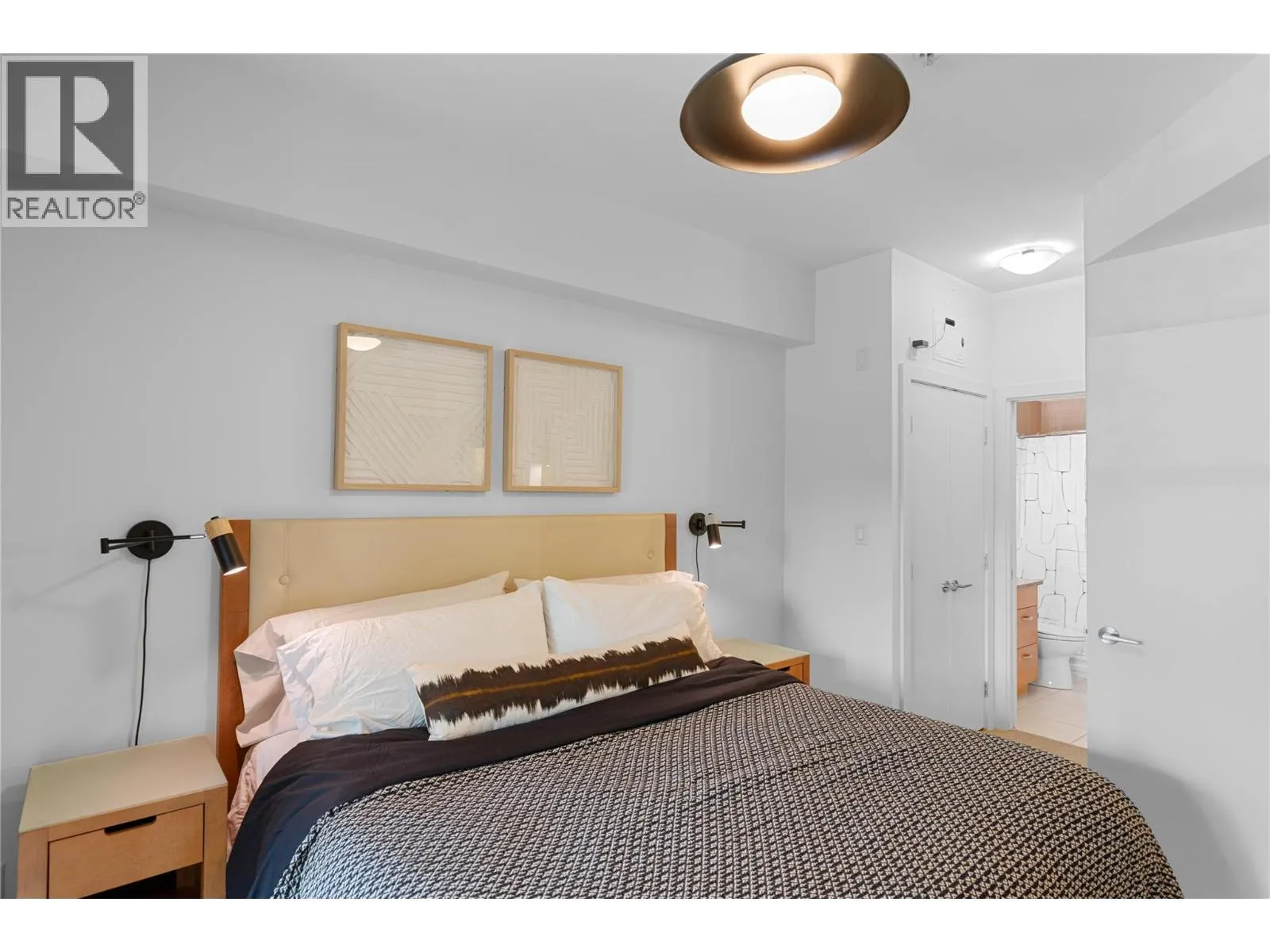 7343 Okanagan Landing Road Unit# 1110