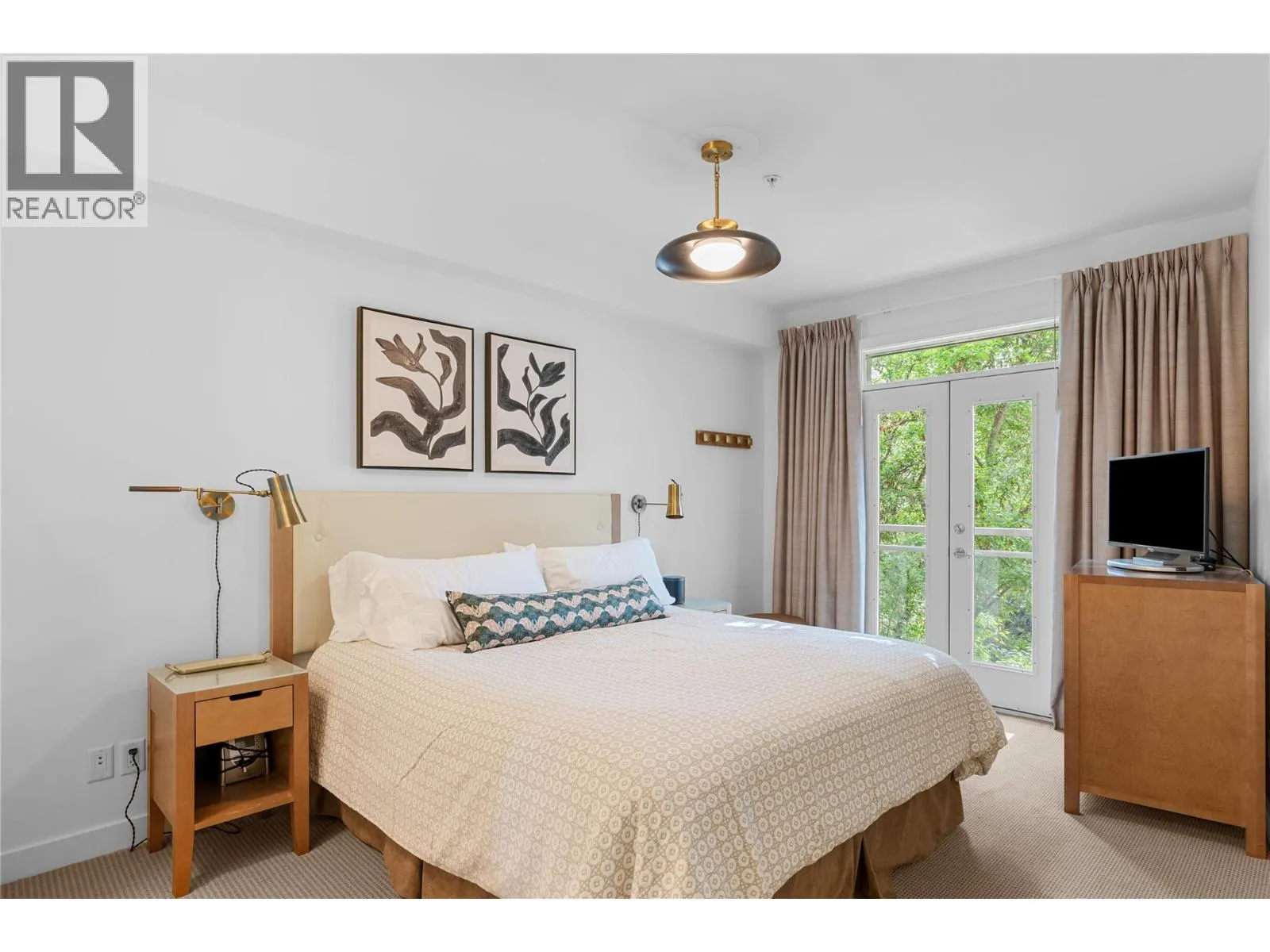 7343 Okanagan Landing Road Unit# 1110