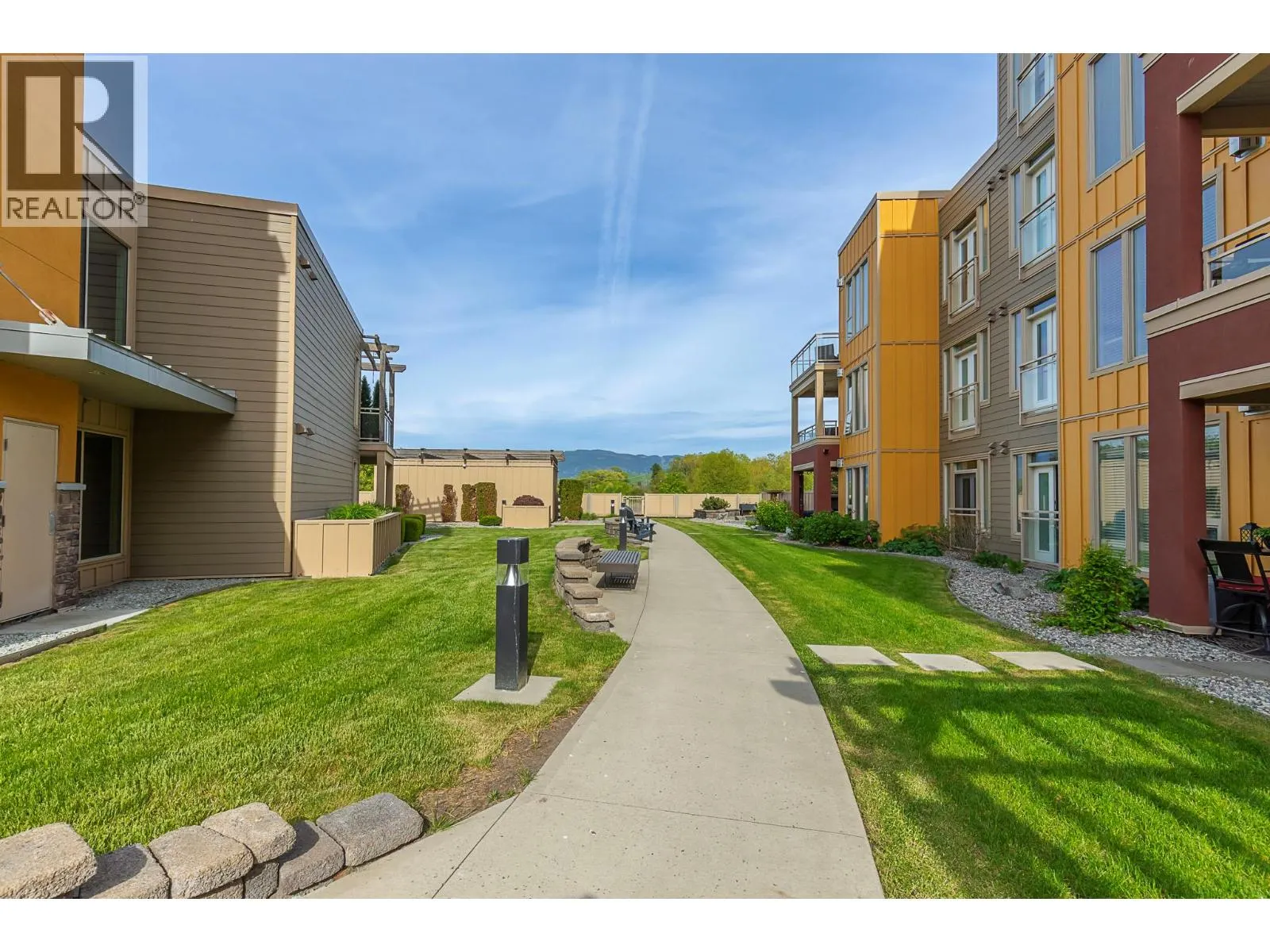 7343 Okanagan Landing Road Unit# 1110
