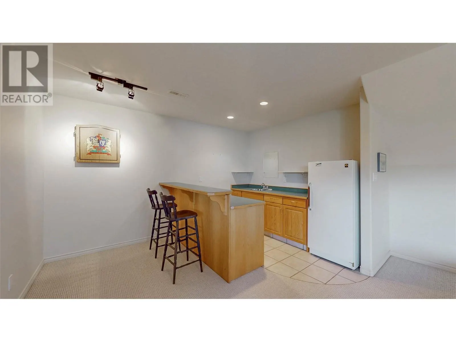 4210 Fairwinds Drive