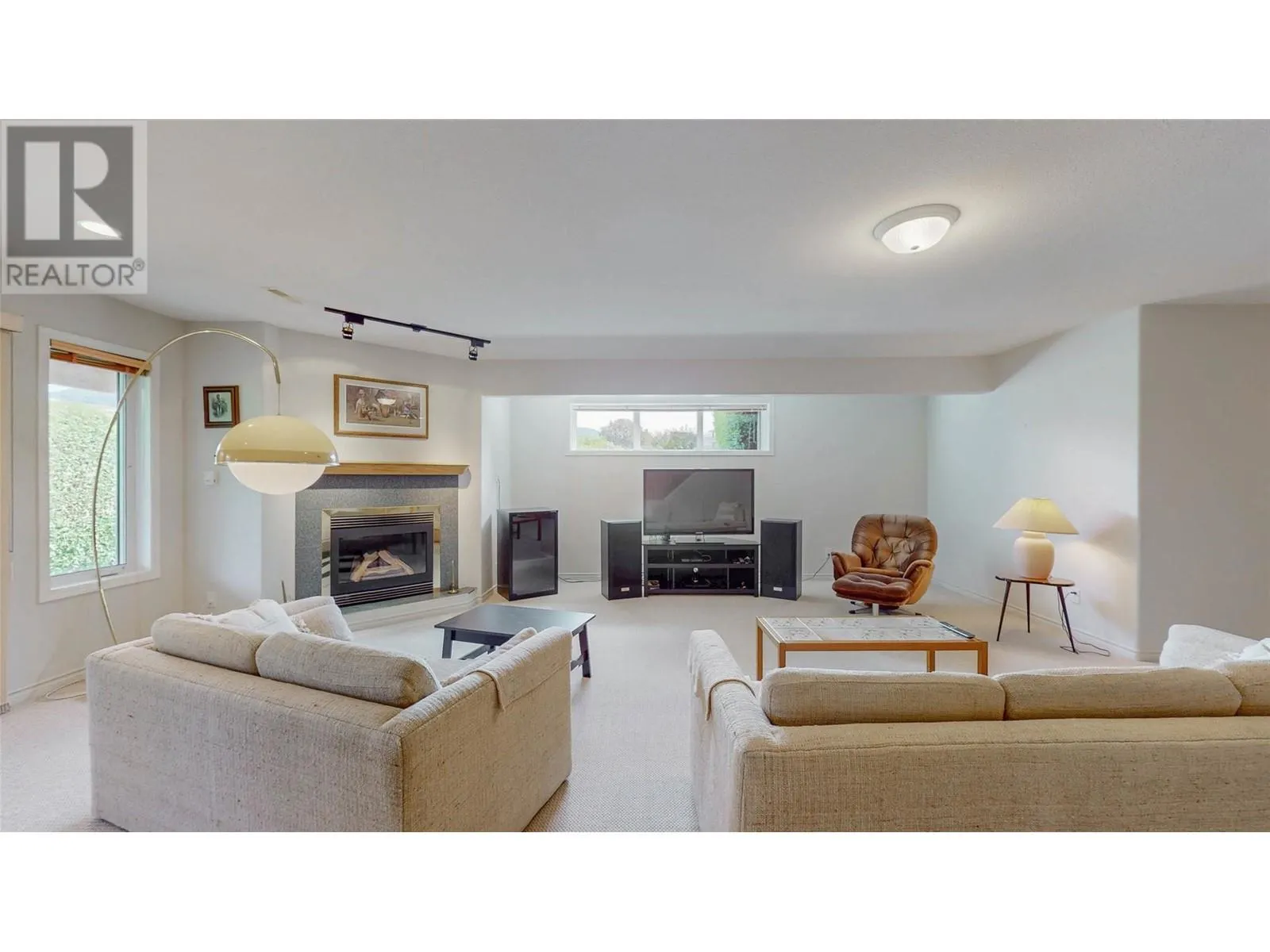 4210 Fairwinds Drive