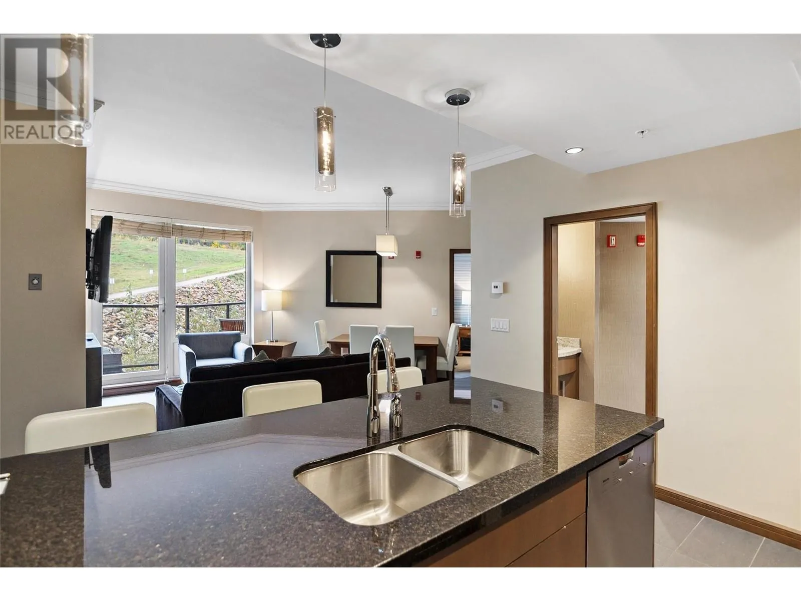 2950 Camozzi Road Unit# 2427
