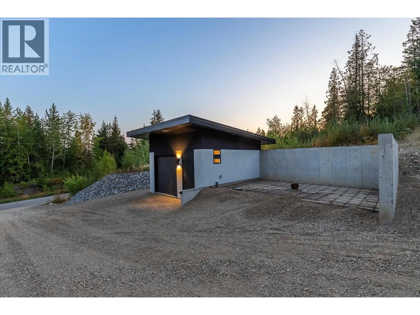 8195 Jackpine Road