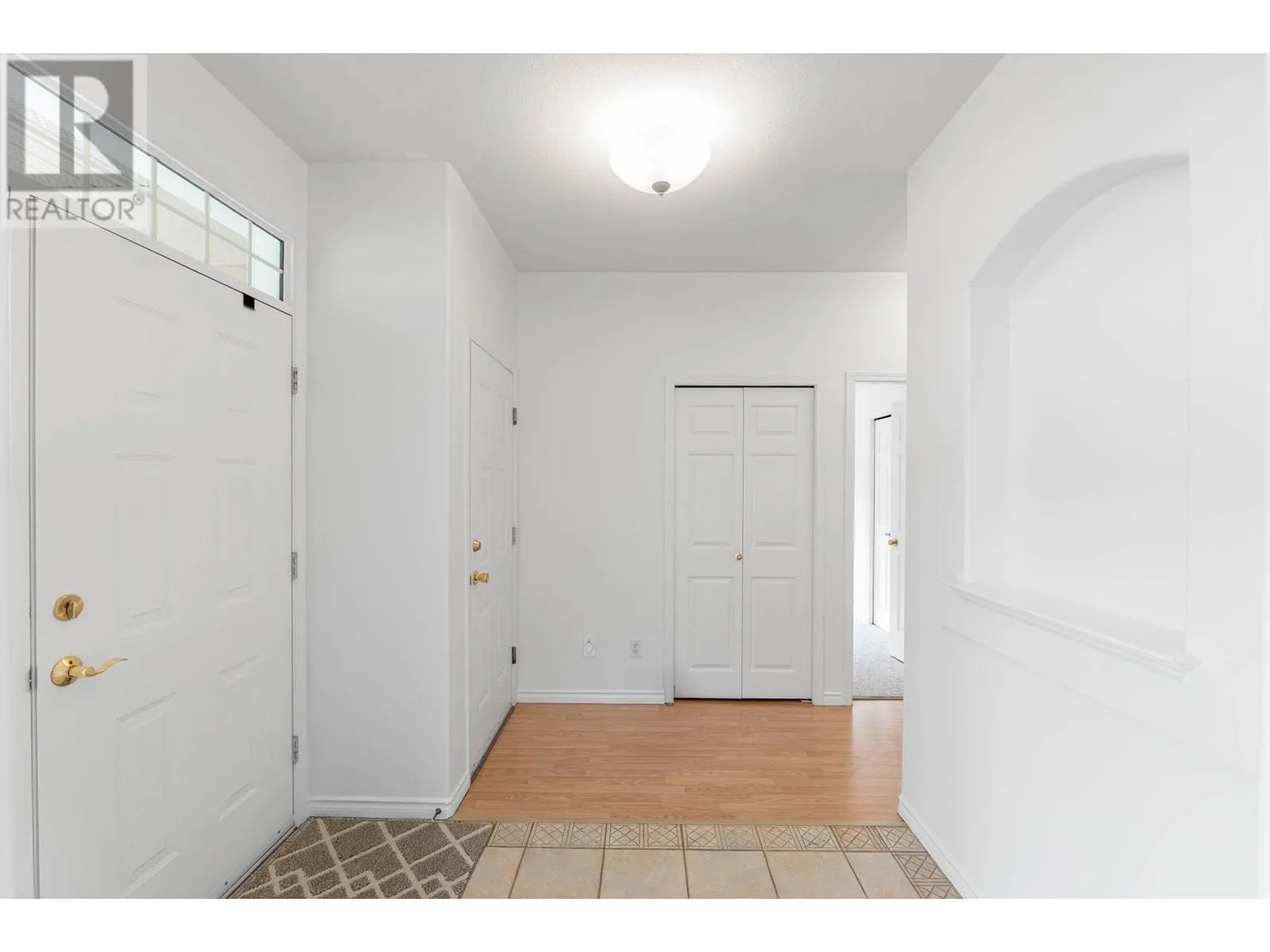 3360 Old Okanagan Highway Unit# 140