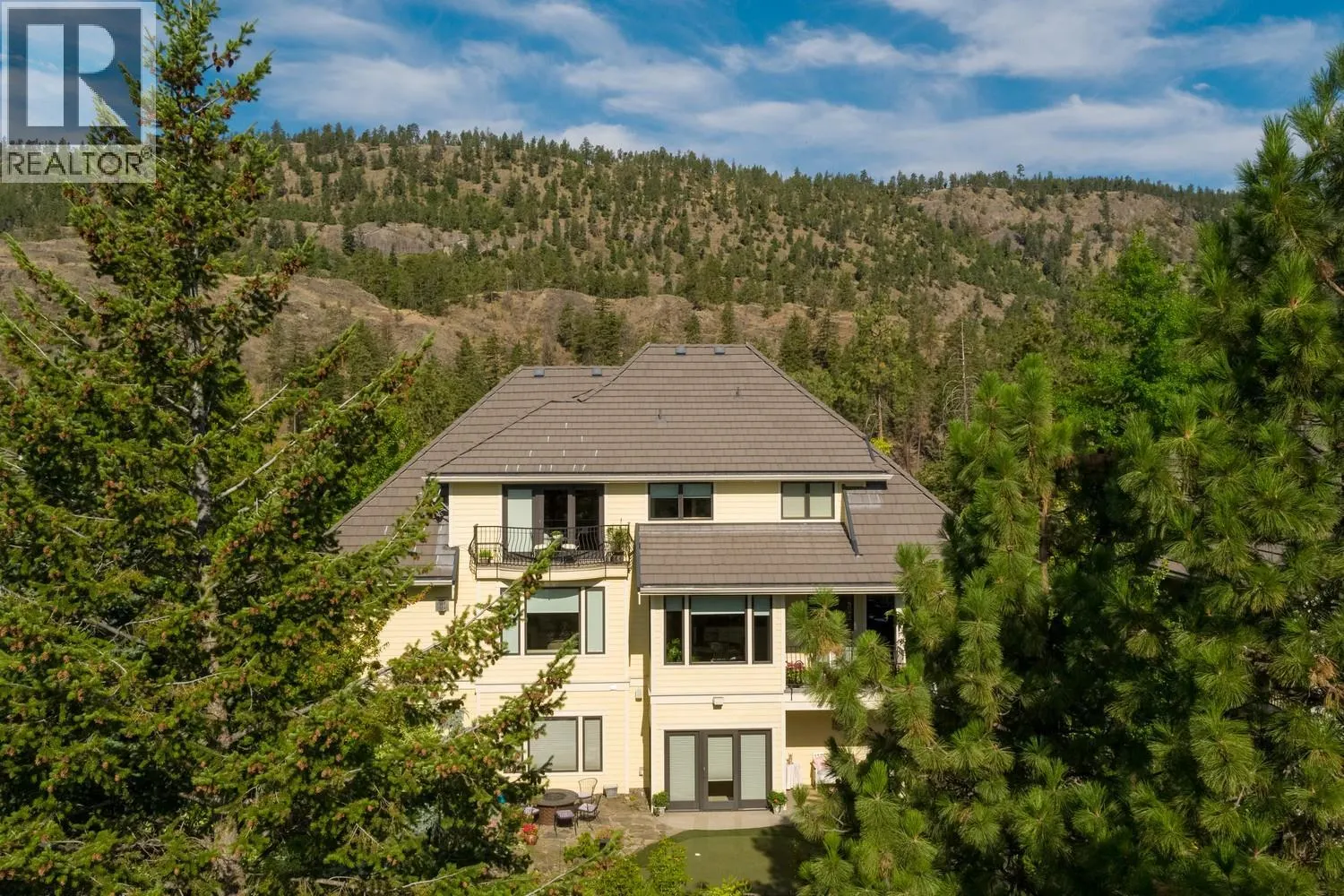 427 Long Ridge Drive