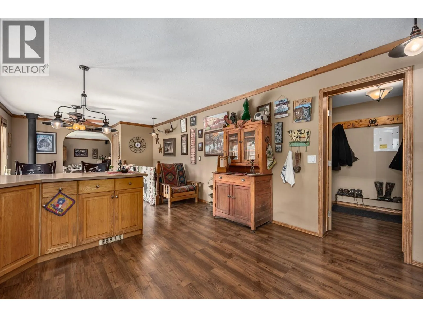 2225 Hazelhurst Road