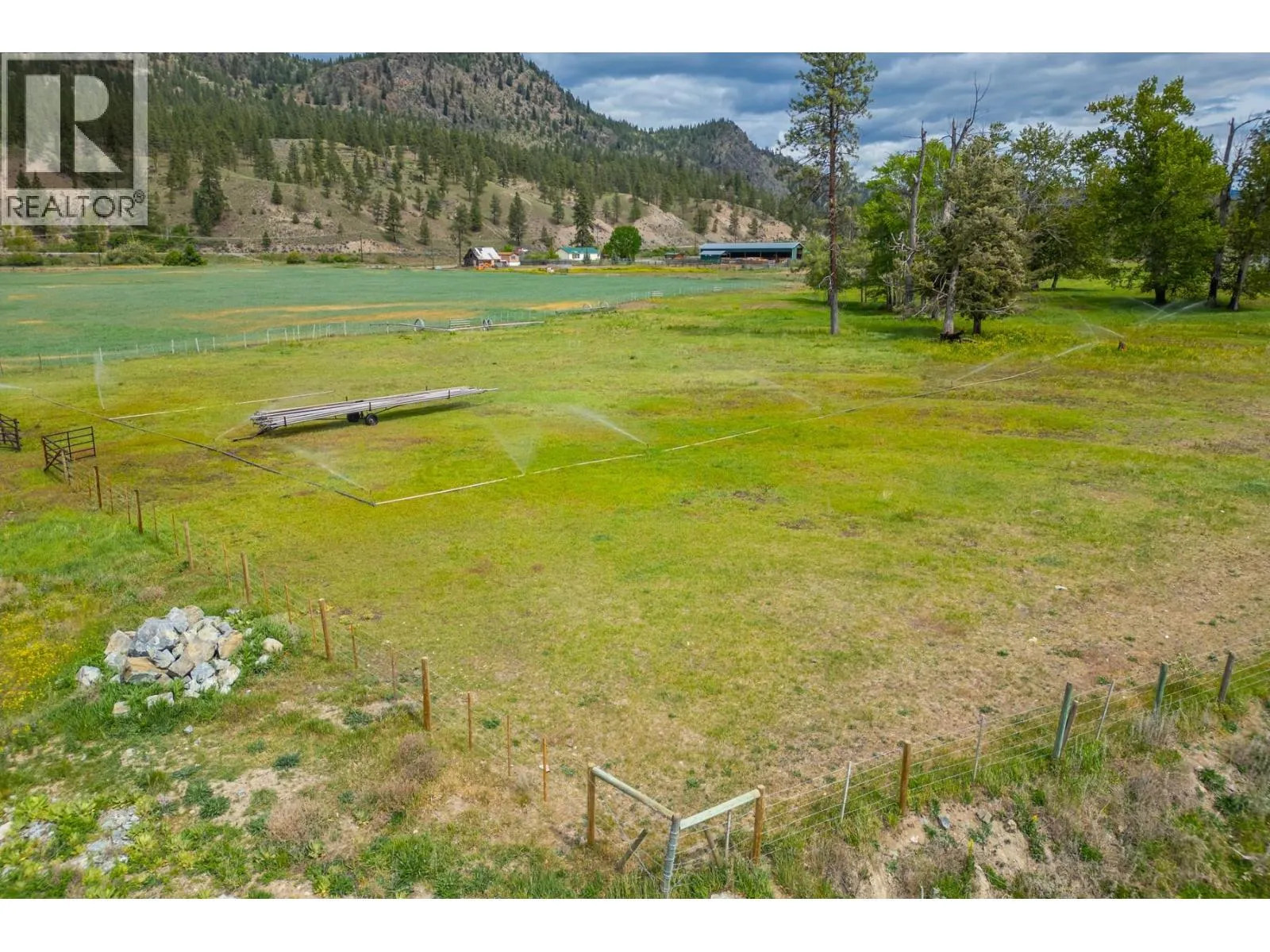 2225 Hazelhurst Road