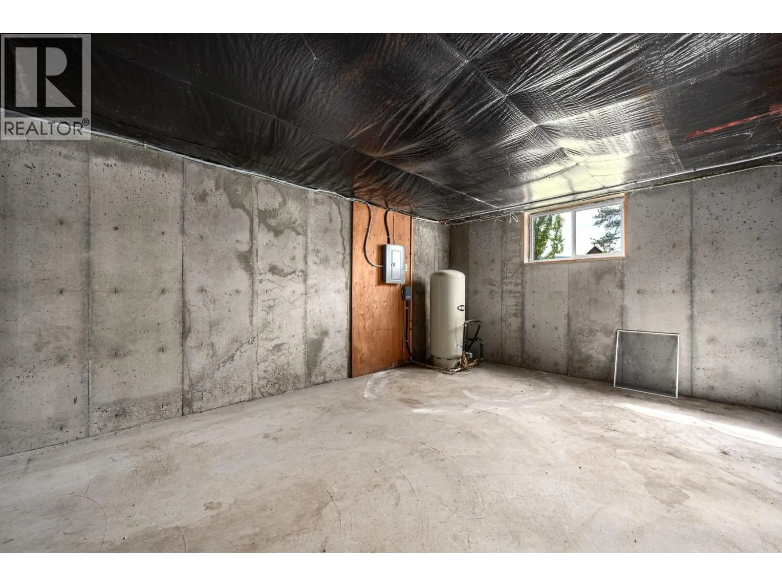 2225 Hazelhurst Road