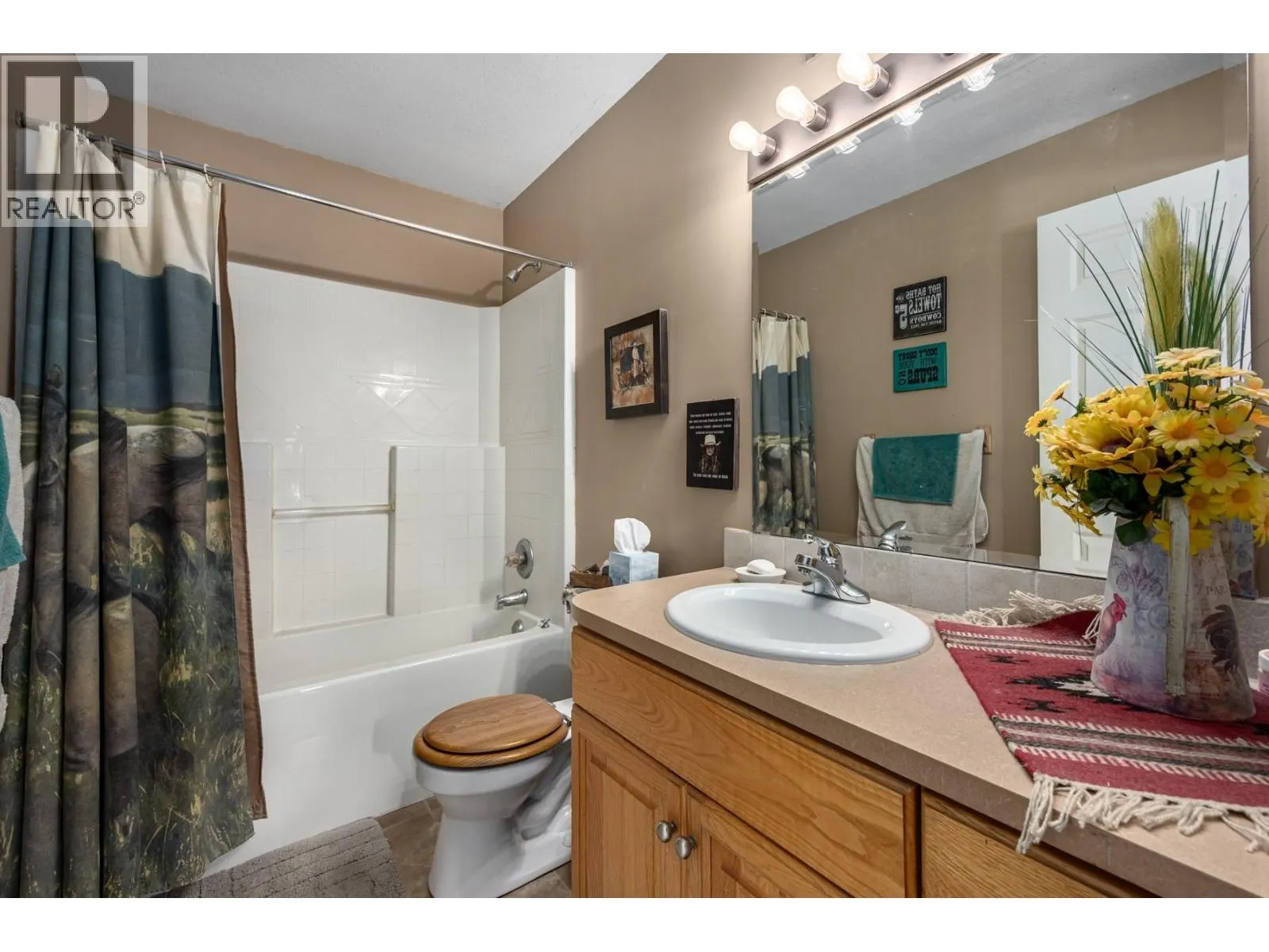 2225 Hazelhurst Road