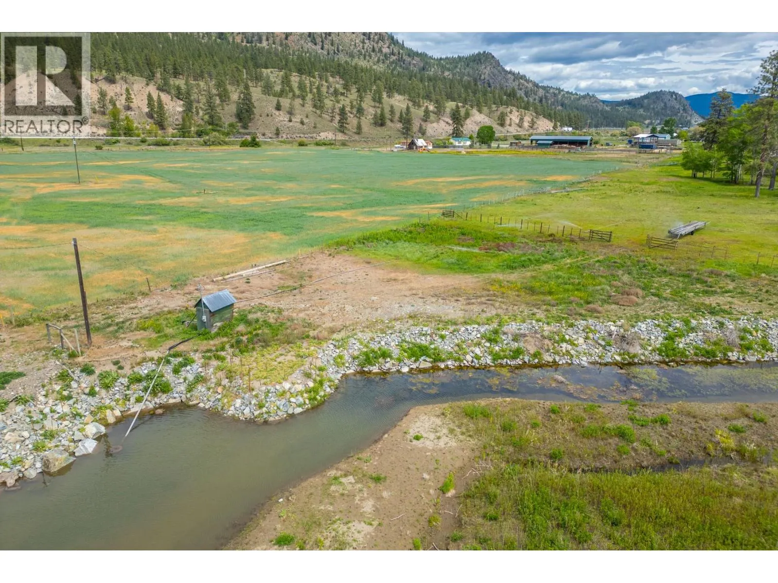 2225 Hazelhurst Road