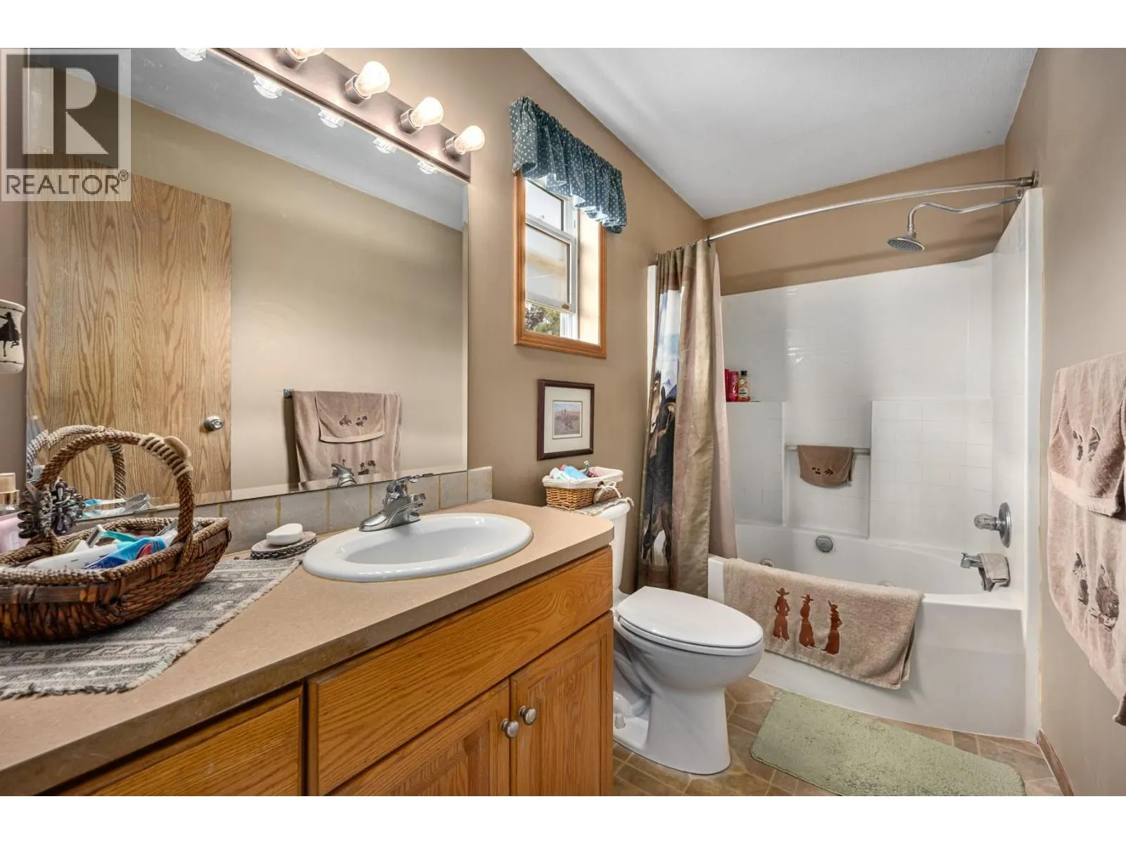 2225 Hazelhurst Road