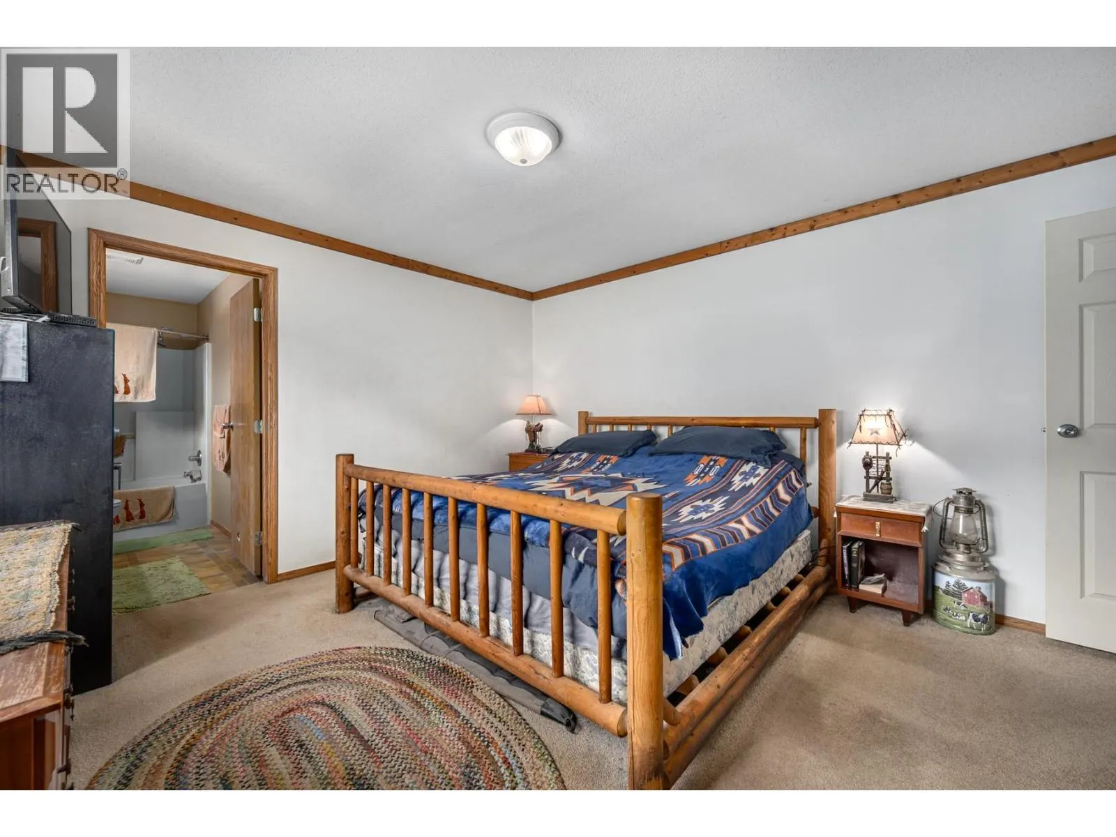 2225 Hazelhurst Road