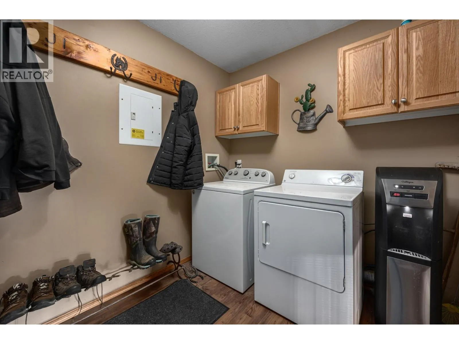 2225 Hazelhurst Road