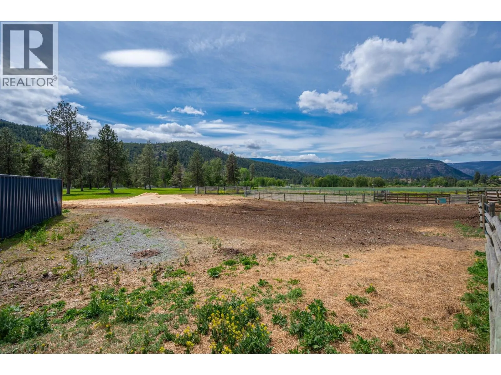 2225 Hazelhurst Road