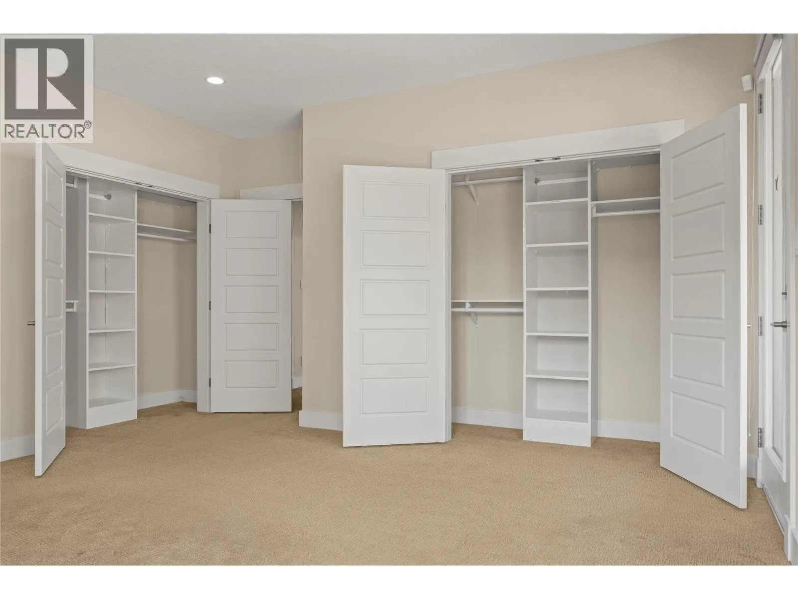 7760 Okanagan Landing Road Unit# 97 Lot# 100