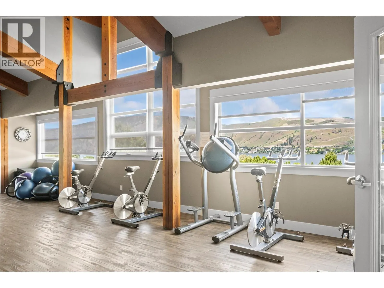 7760 Okanagan Landing Road Unit# 97 Lot# 100