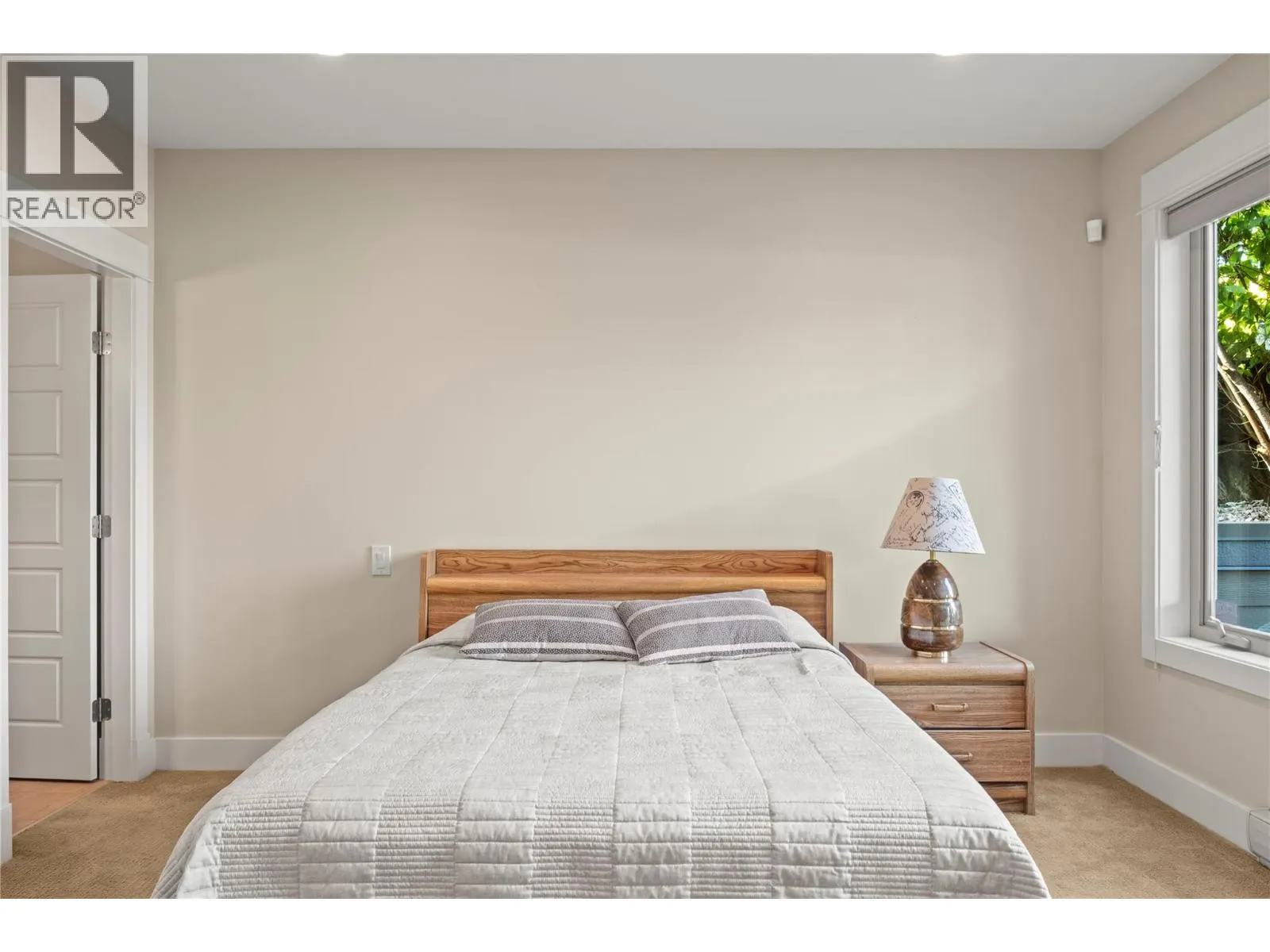 7760 Okanagan Landing Road Unit# 97 Lot# 100