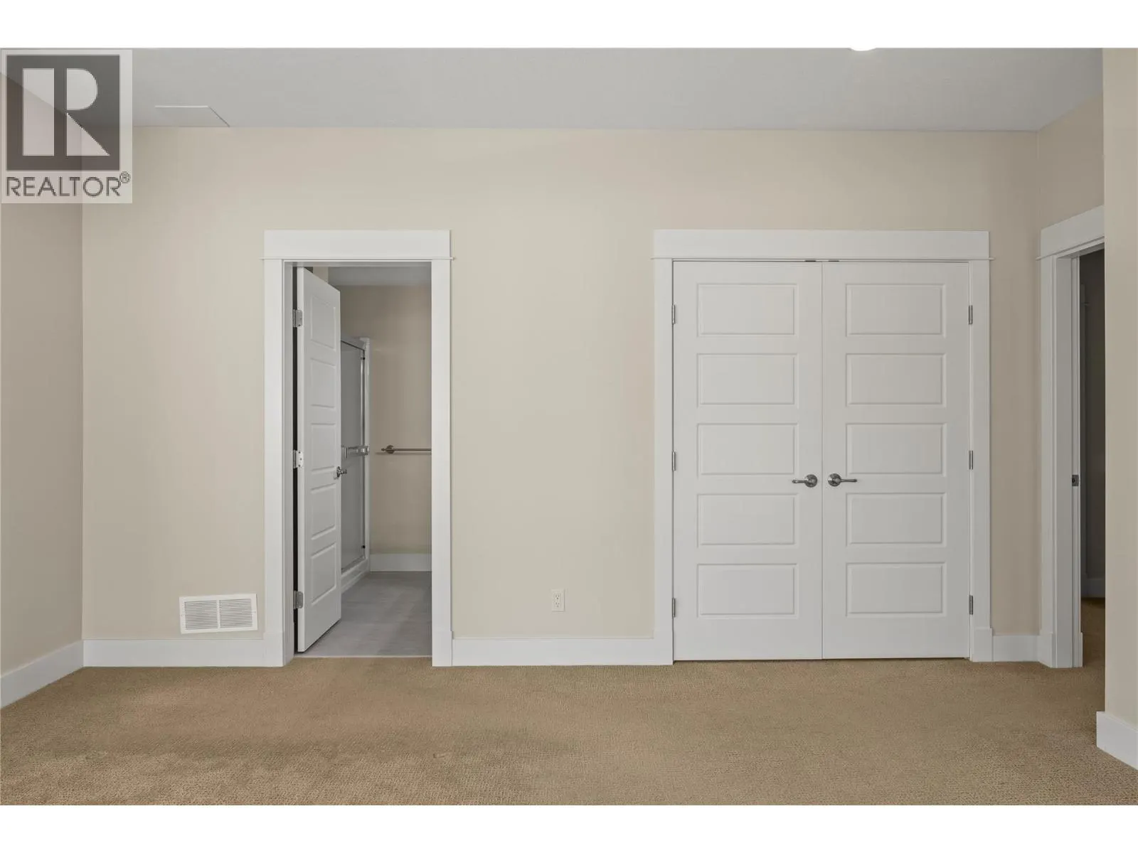 7760 Okanagan Landing Road Unit# 97 Lot# 100
