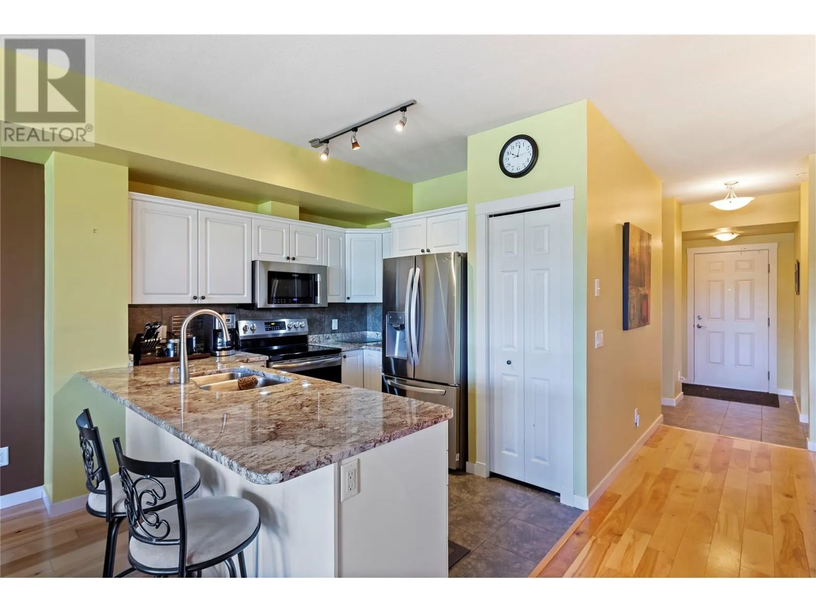 3550 Woodsdale Road Unit# 212