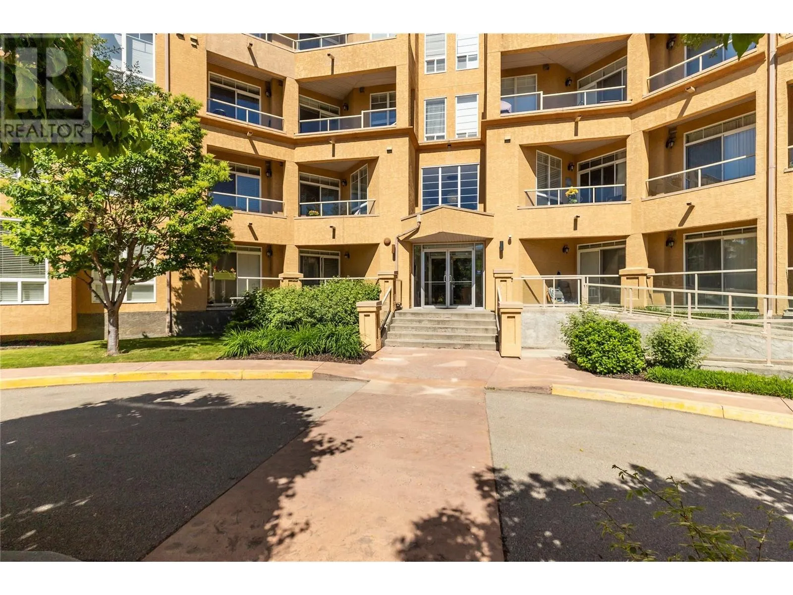 3550 Woodsdale Road Unit# 212