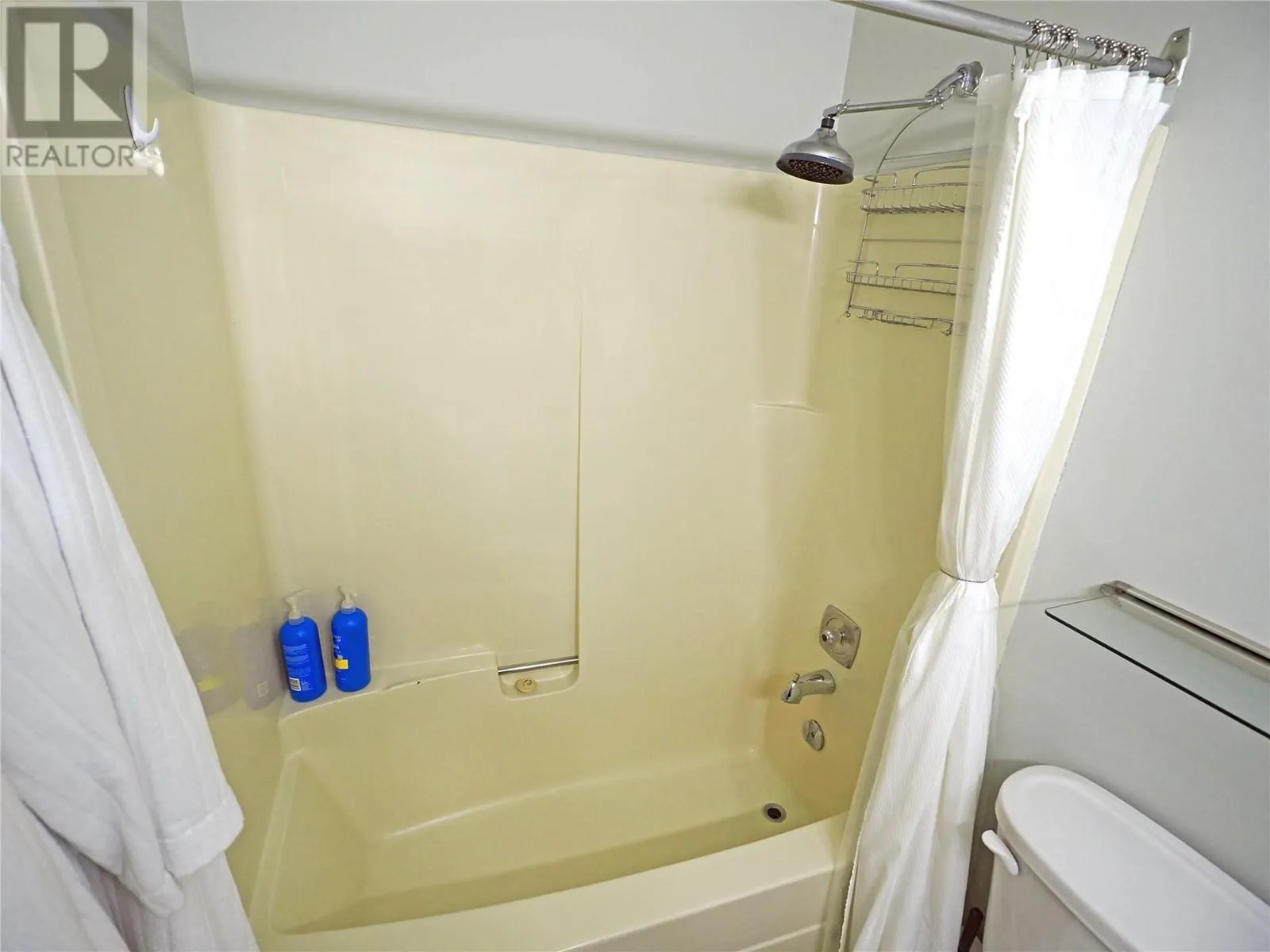 5375 Big White Road Unit# 322