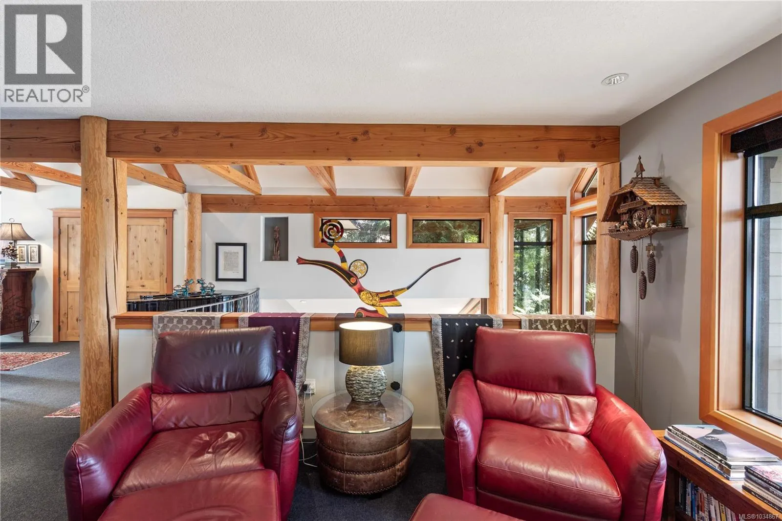 211 Ferntree Pl