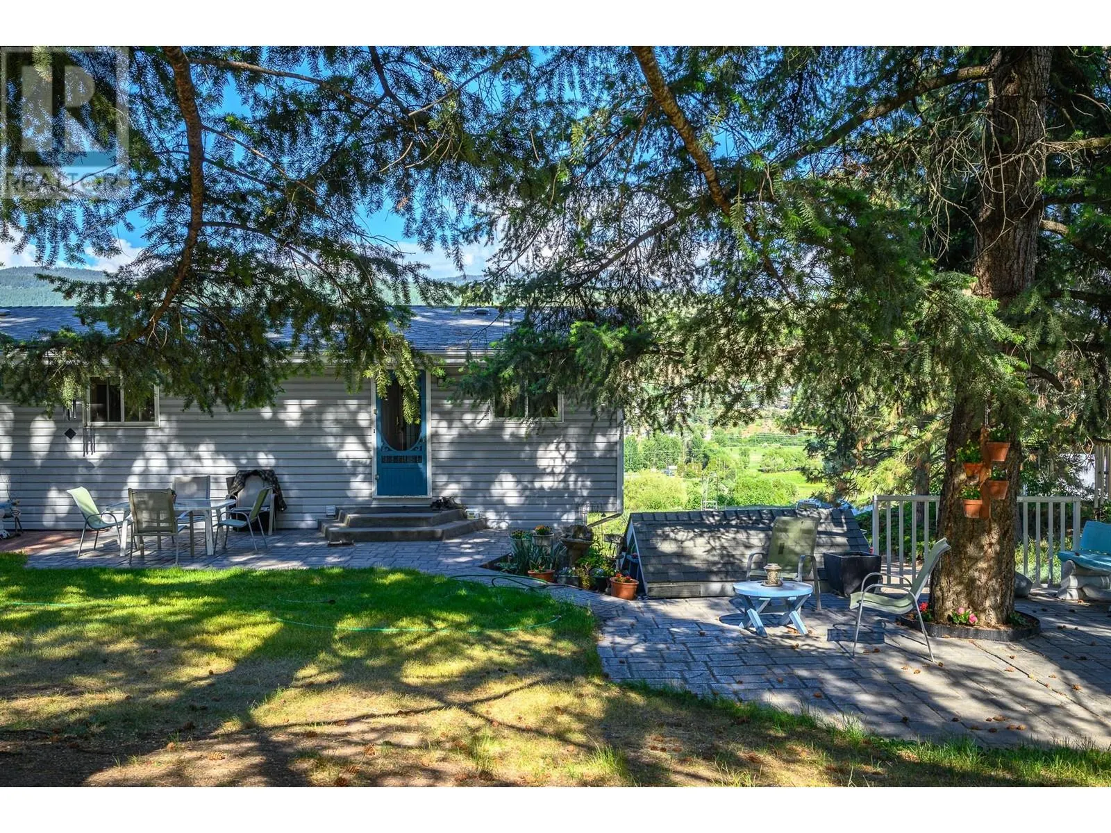 10750 Highway 97 Highway